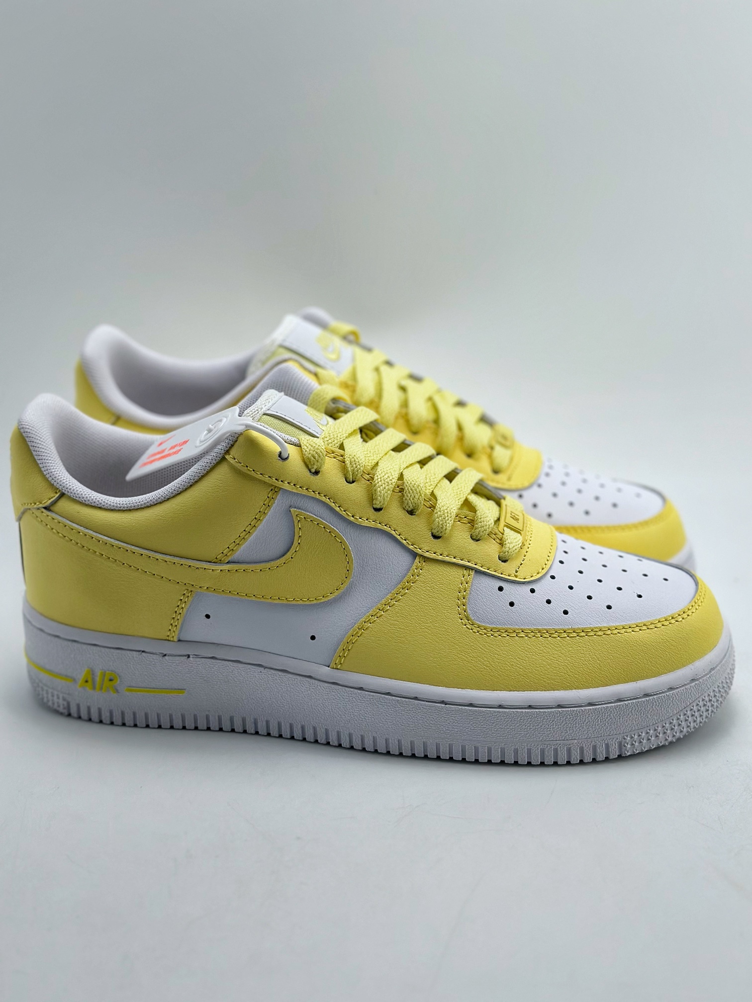 Nike Air Force 1 Low 07 白黄 HF0119-700