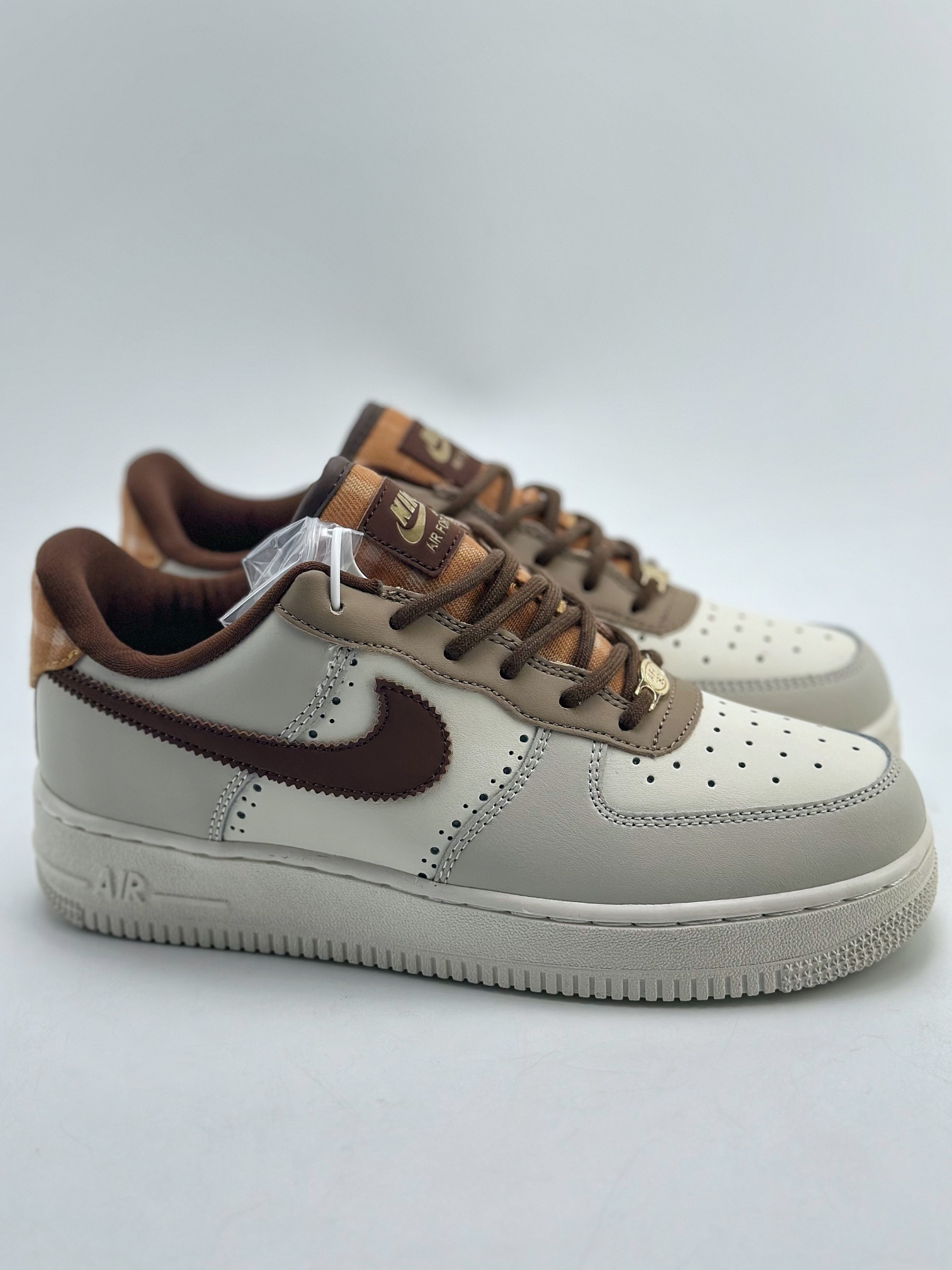 Nike Air Force 1 Low 07 FV3702-121