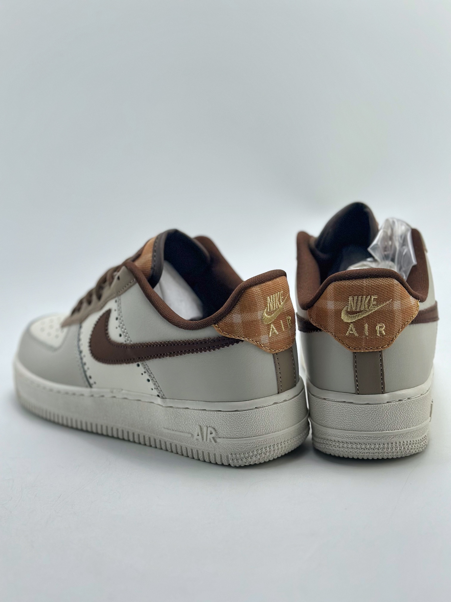 Nike Air Force 1 Low 07 FV3702-121