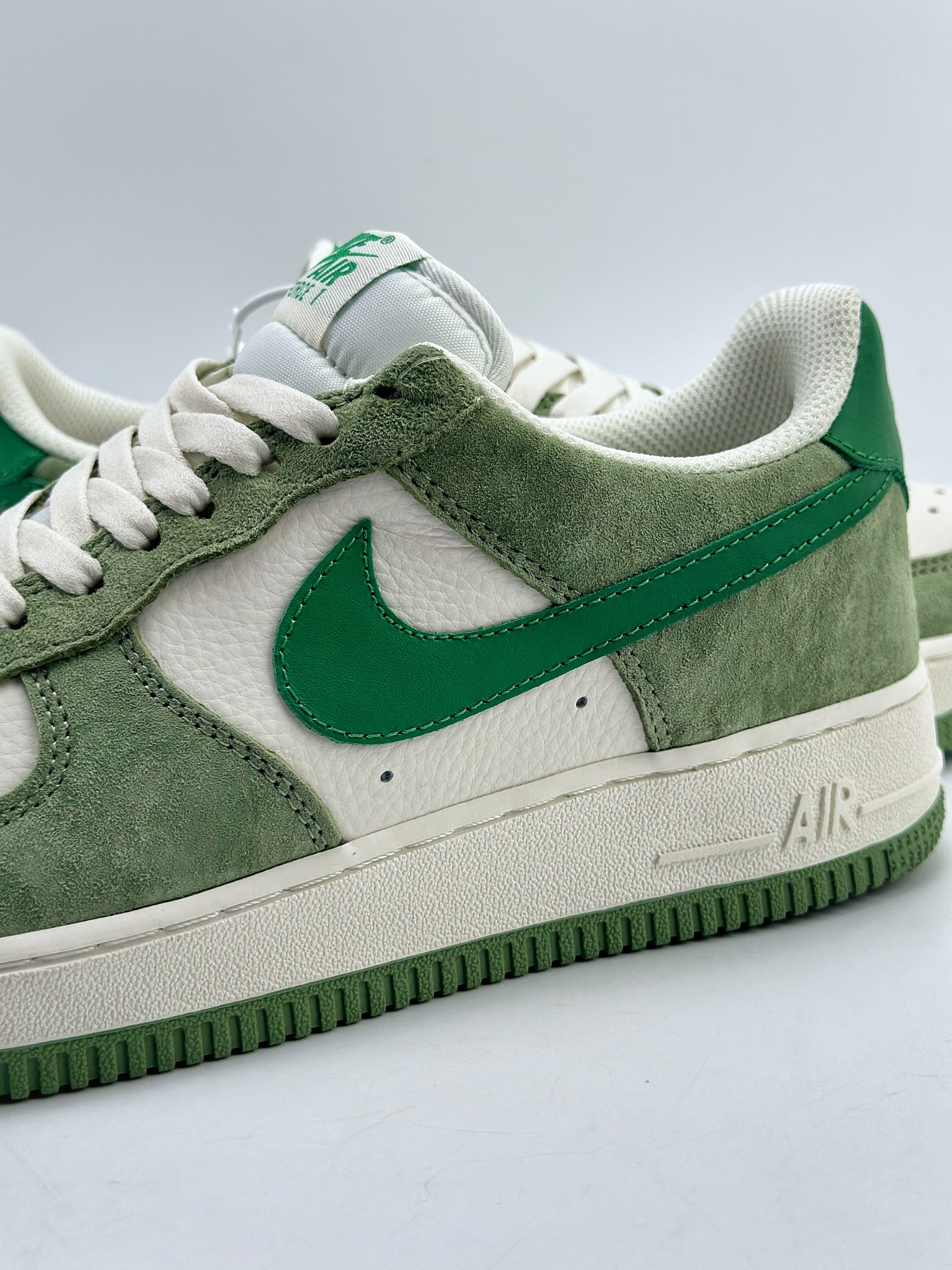 Nike Air Force 1 Low 07 White Matcha Green FF7795-111