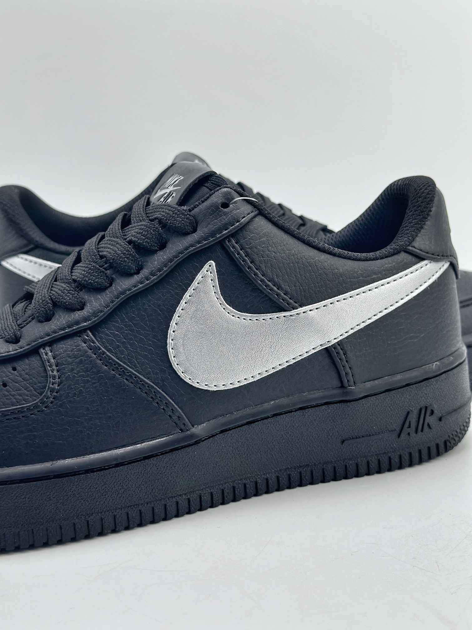 240 Nike Air Force 1 Low 07 黑银大勾 CI9553-031