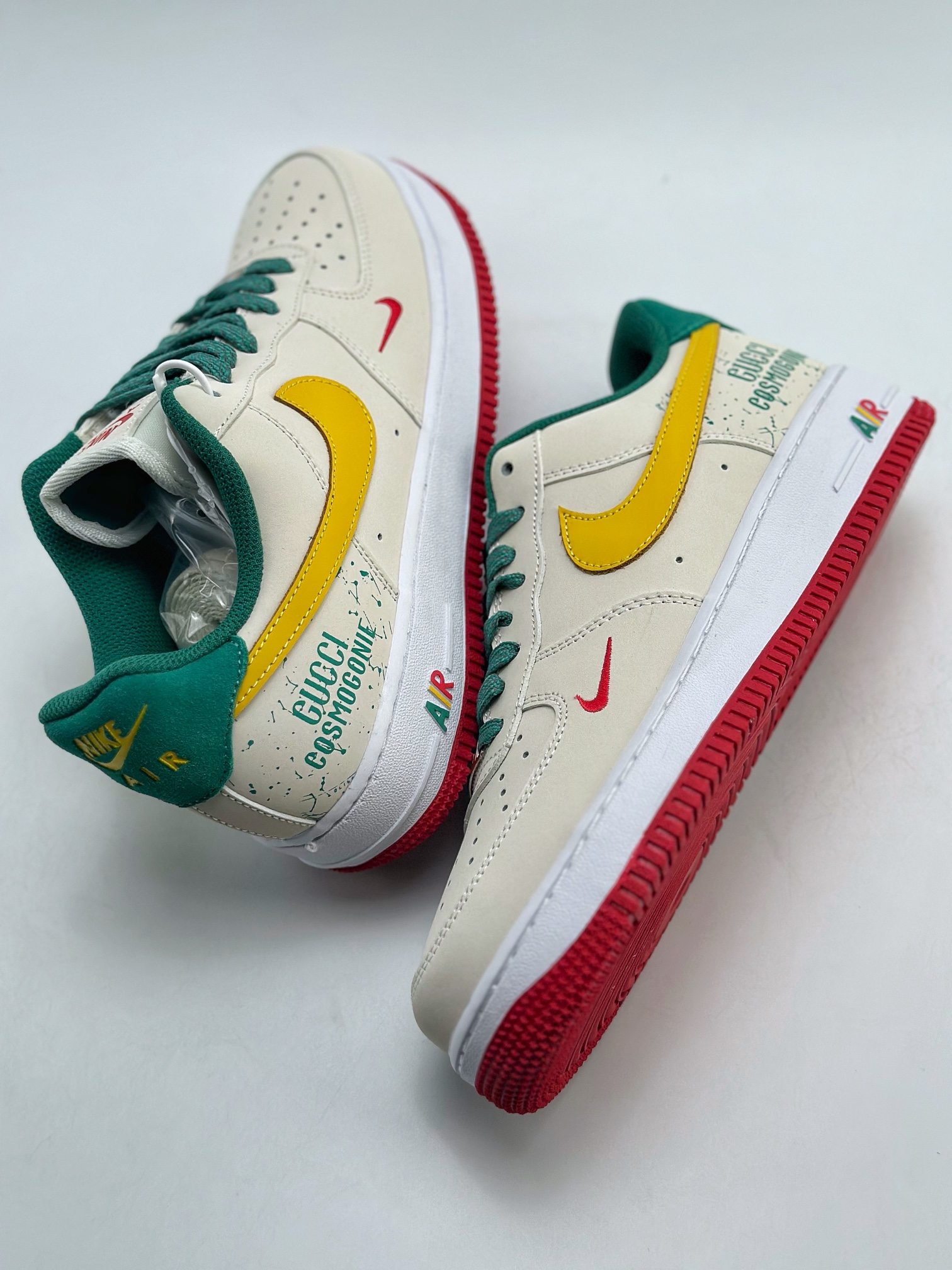 200 Nike Air Force 1 Low 07 米白黄绿双勾 HX123-002