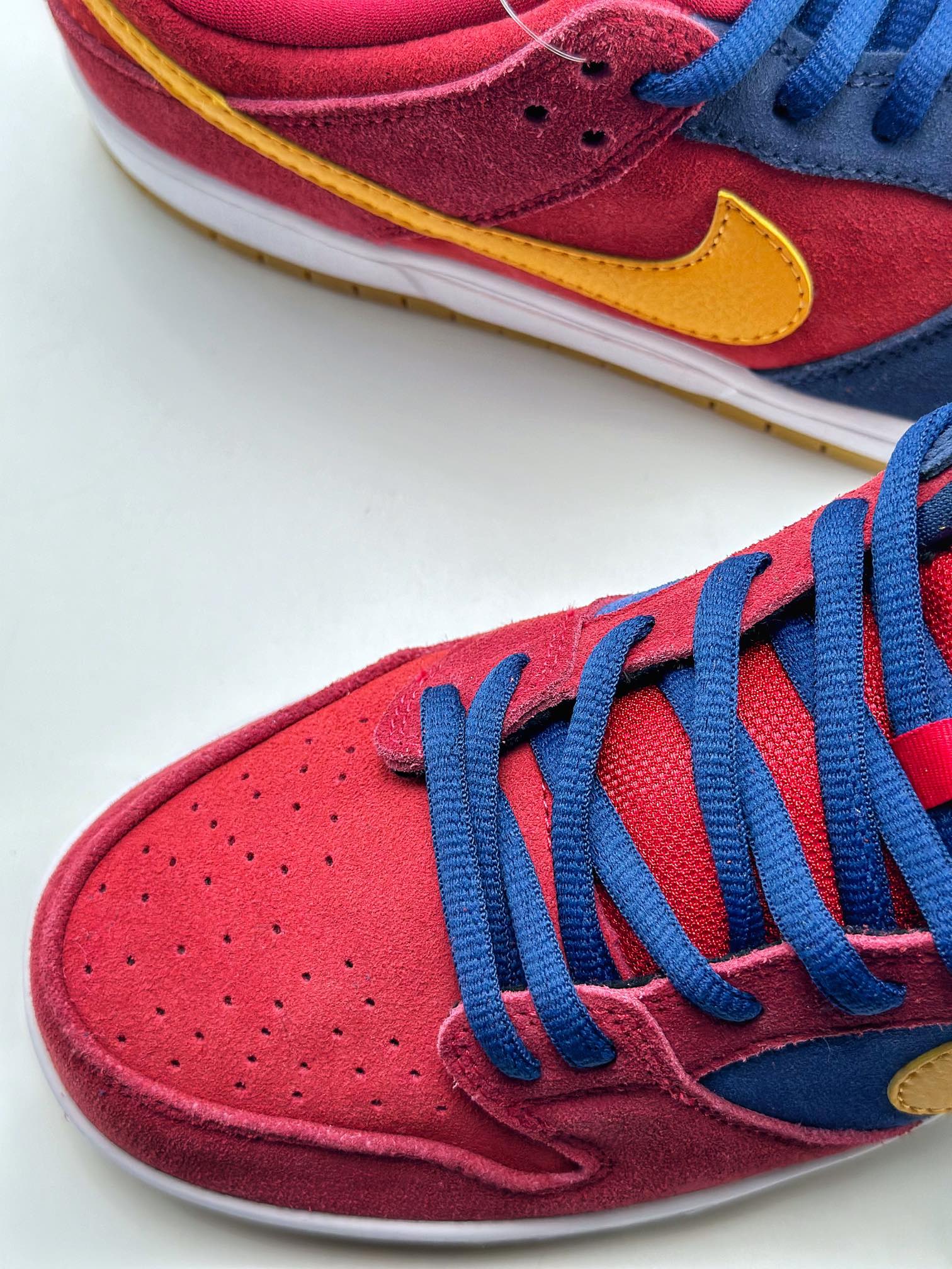 210 Nike SB Dunk Low PRO ”Barcelona” 巴塞罗那 DJ0606-400