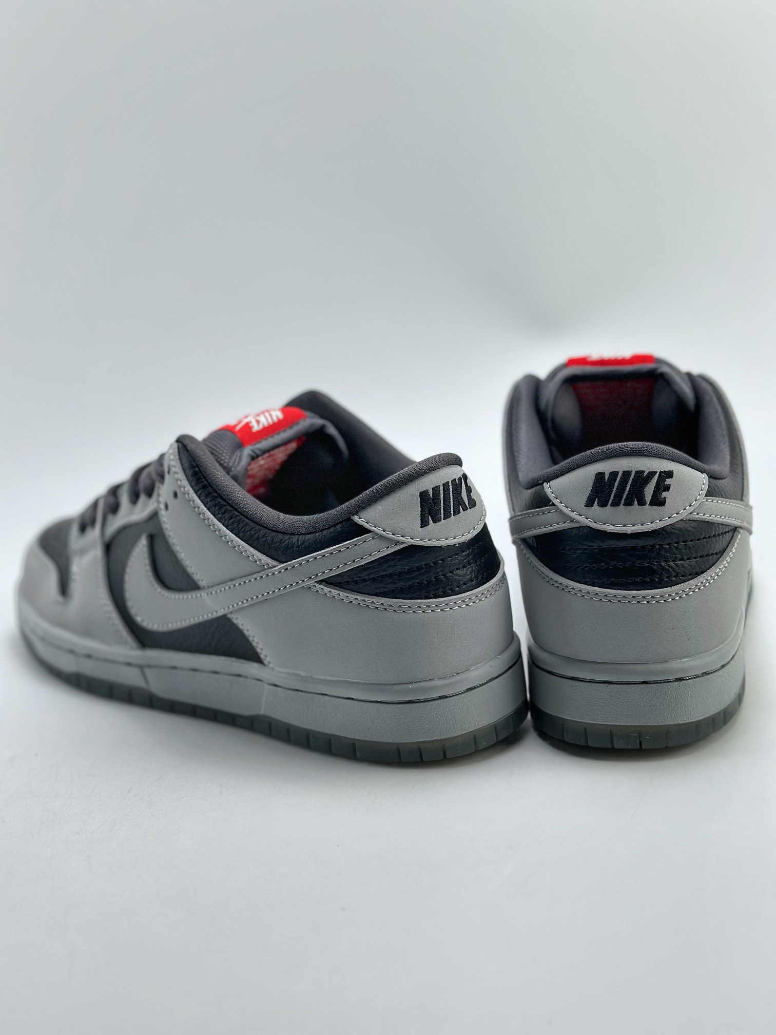 210 Nike SB Dunk Low Atlas 35MM Grey 灰黑 504750-020