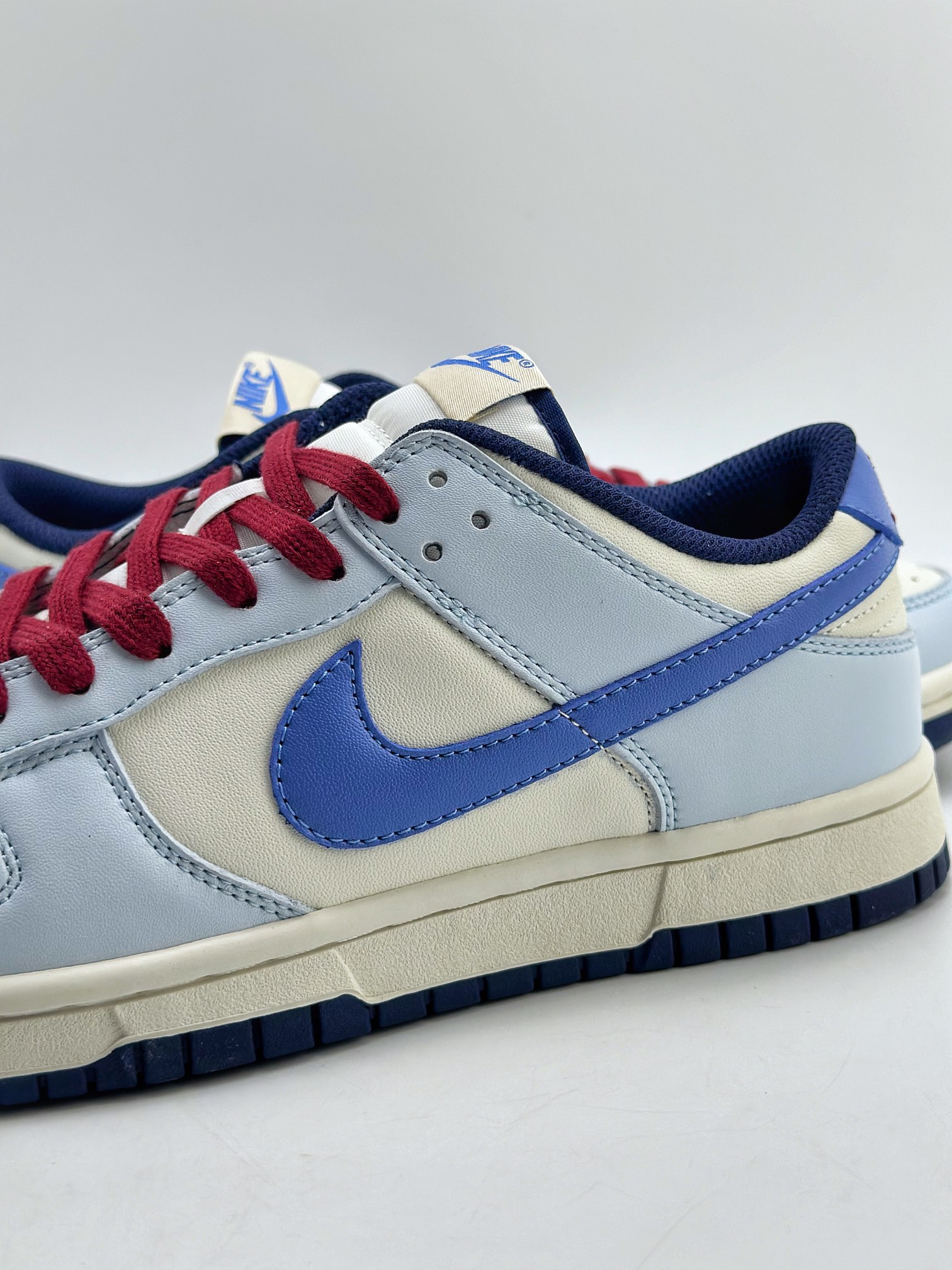 220 NIKE SB Dunk Low 米蓝 FV8113-141