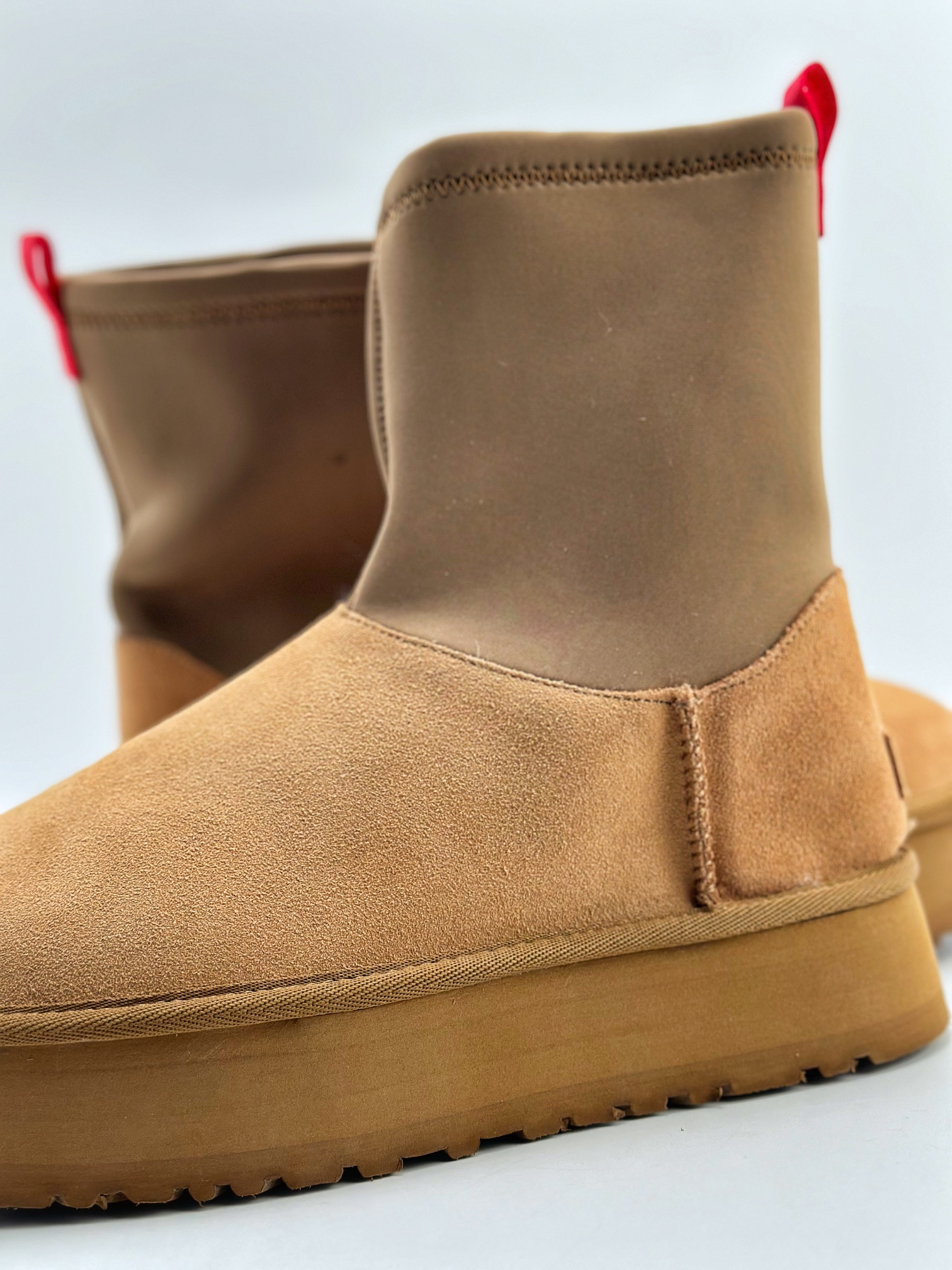 240 UGG Classic Dipper 2023新款迪普靴