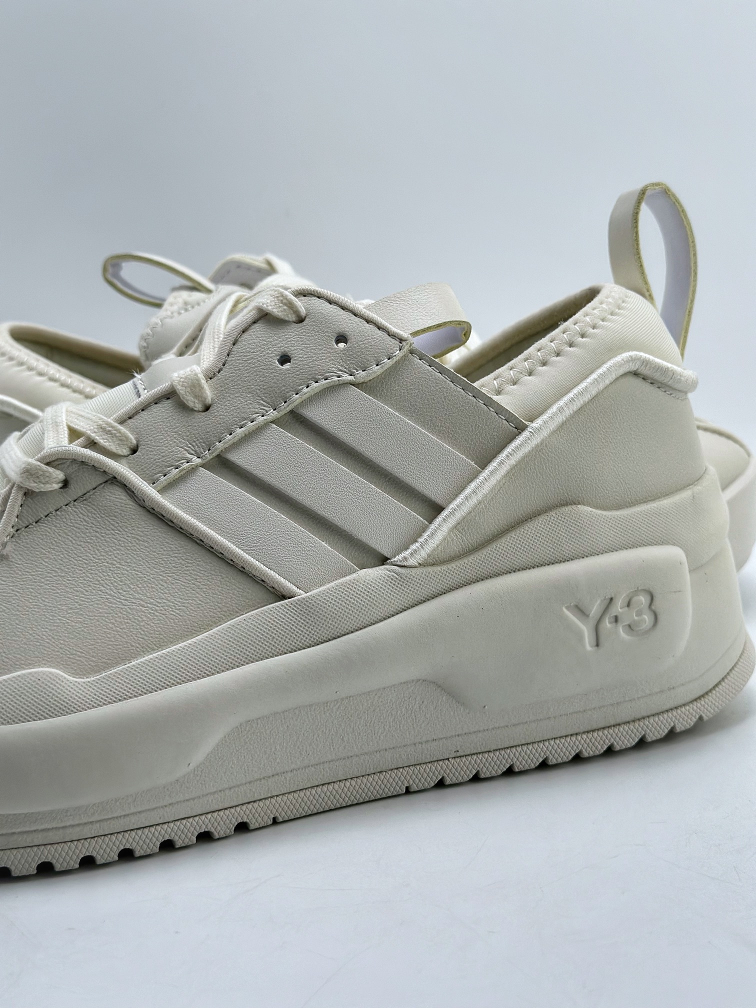 200 Adidas Y-3 Hokori Ill低帮系带时尚板鞋 ID79316