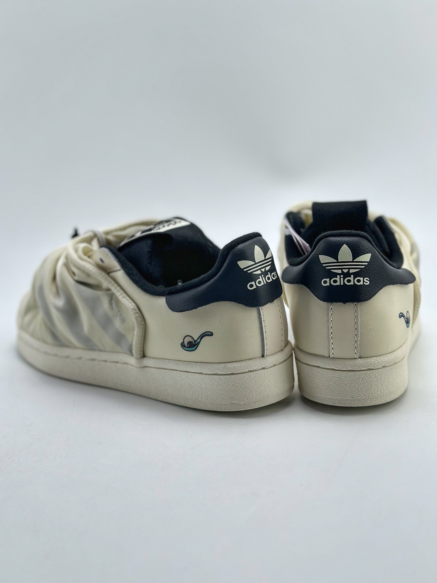 200 Adidas   Originals Superstar x melting sadness 贝壳头 ID9474