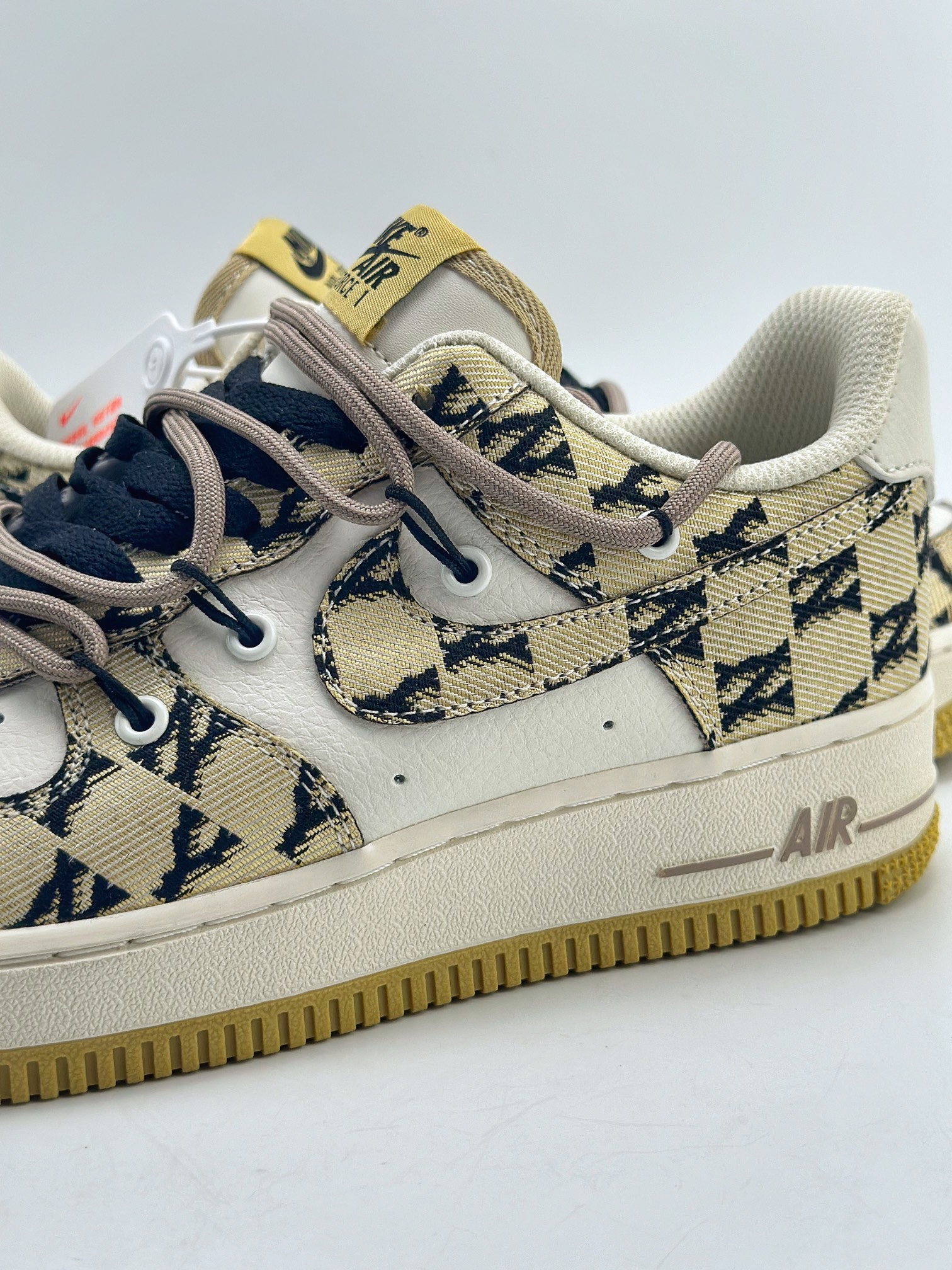 260 Nike Air Force 1 Low 07 x MLB 绑带白黄 BD7700-777