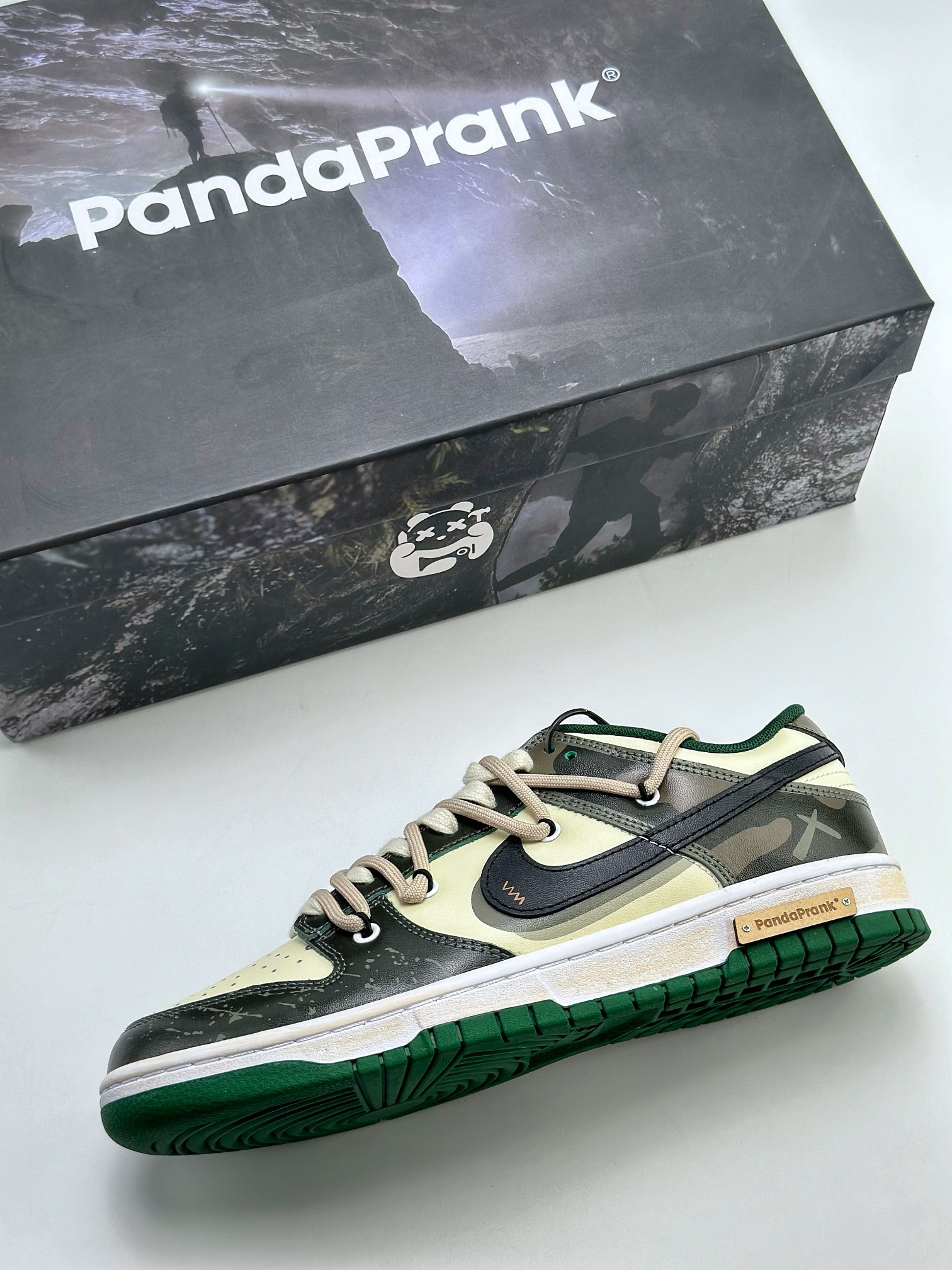 300 Nike SB Dunk Low 熊猫恶作剧 丛林穿越 荒野矿石 DD1391-100