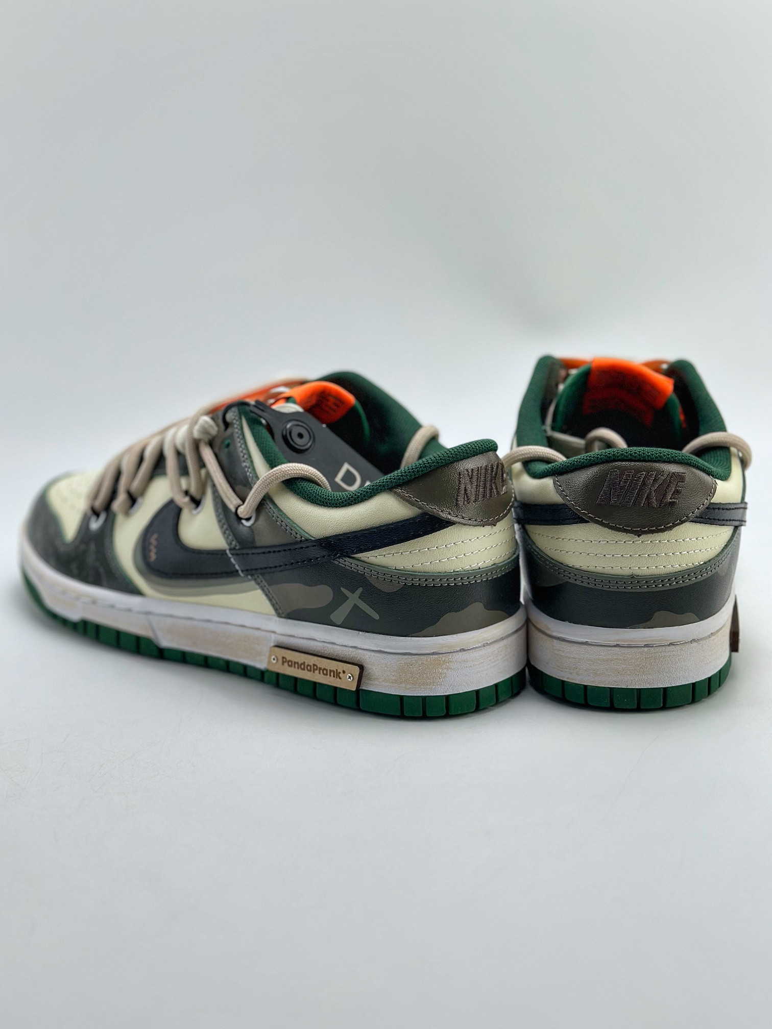 300 Nike SB Dunk Low 熊猫恶作剧 丛林穿越 荒野矿石 DD1391-100