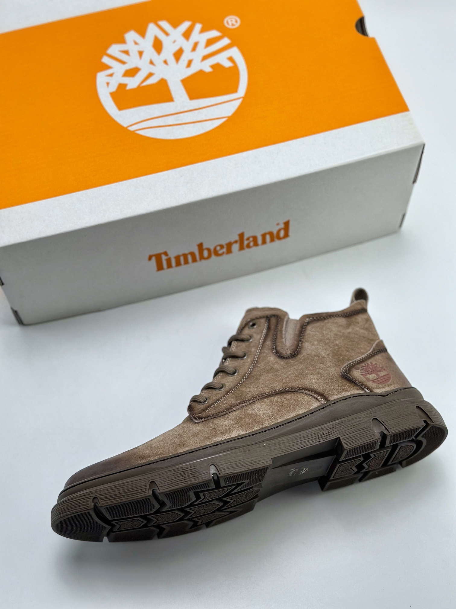 280 新货Timberland添柏岚/天伯伦 户外休闲时尚马丁靴系列