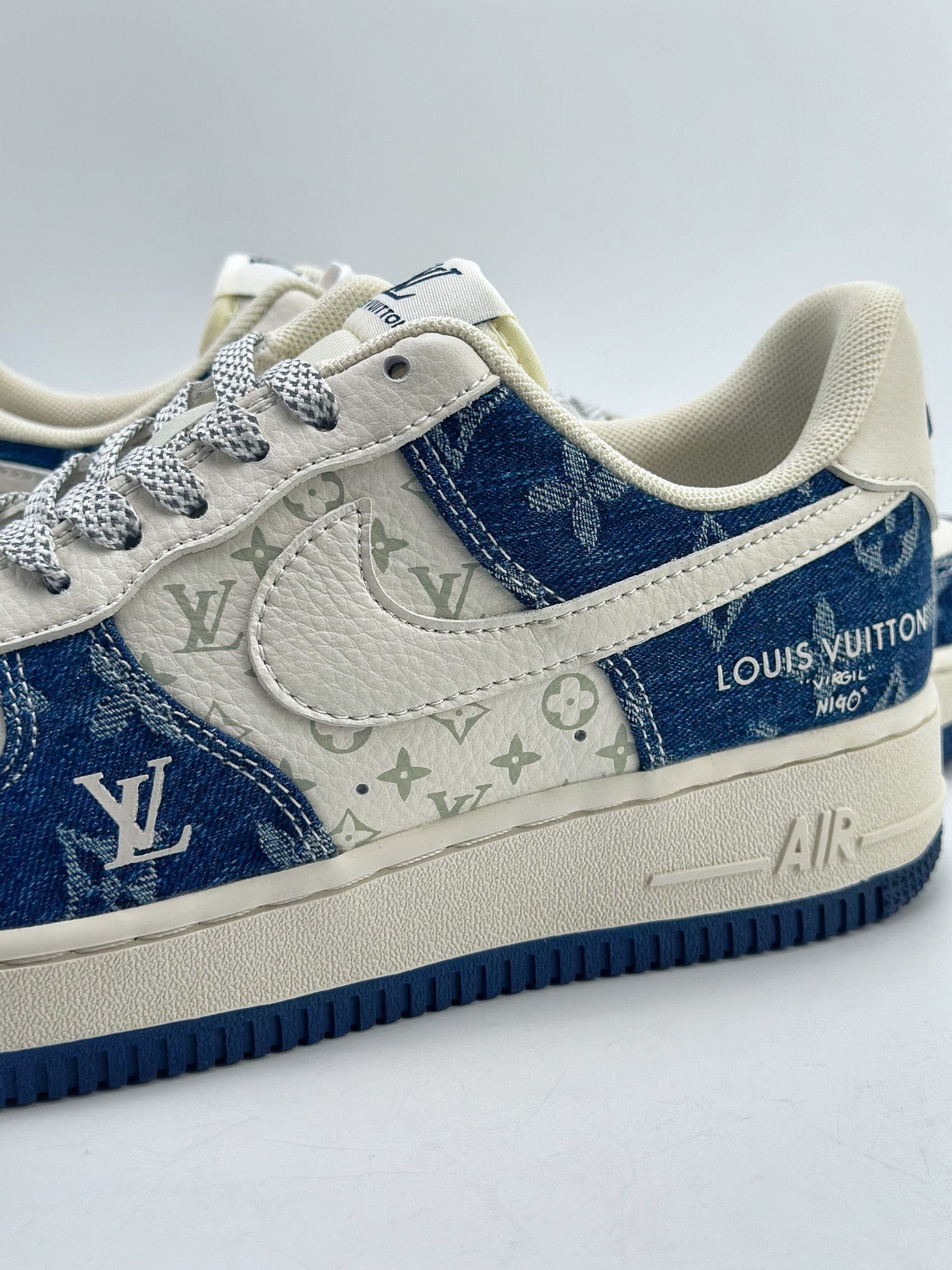 260 Nike Air Force 1 Low 07 x Louis Vuitton 米白牛仔布拼接 DH7566-100