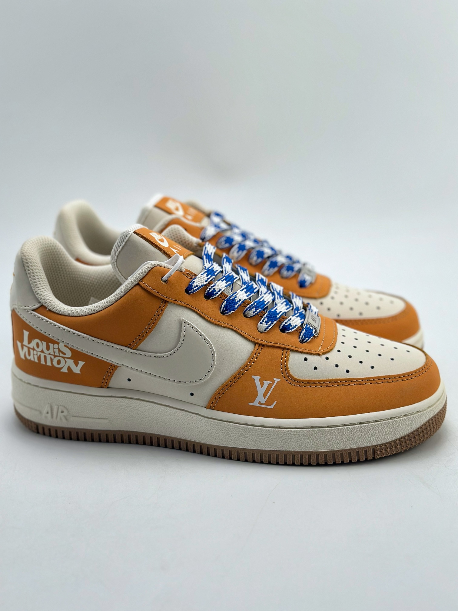 200 Nike Air Force 1 Low 07 x Louis Vuitton 联名白橘黄 HX123-008