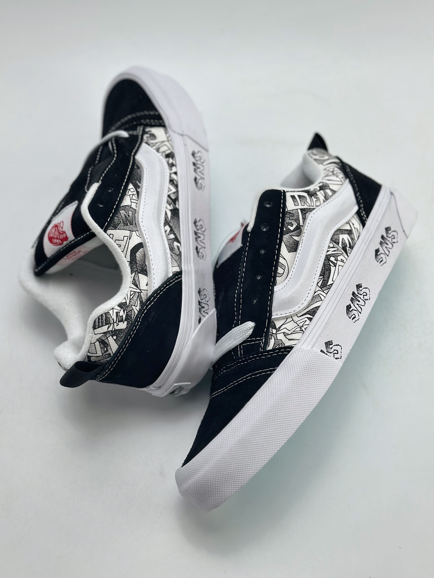 150 Vans Vault VLT Knu Skool LX SNS 高端联名黑白百搭复古板鞋