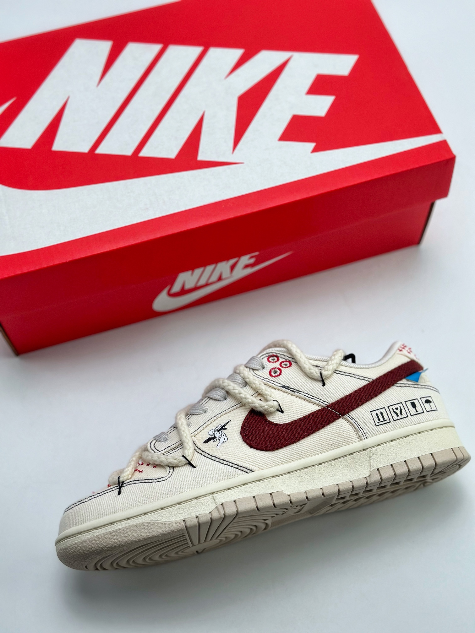 260 Nike SB Dunk Low ”Light Orewood Brown” 天使 刺子绣 DV0834-100