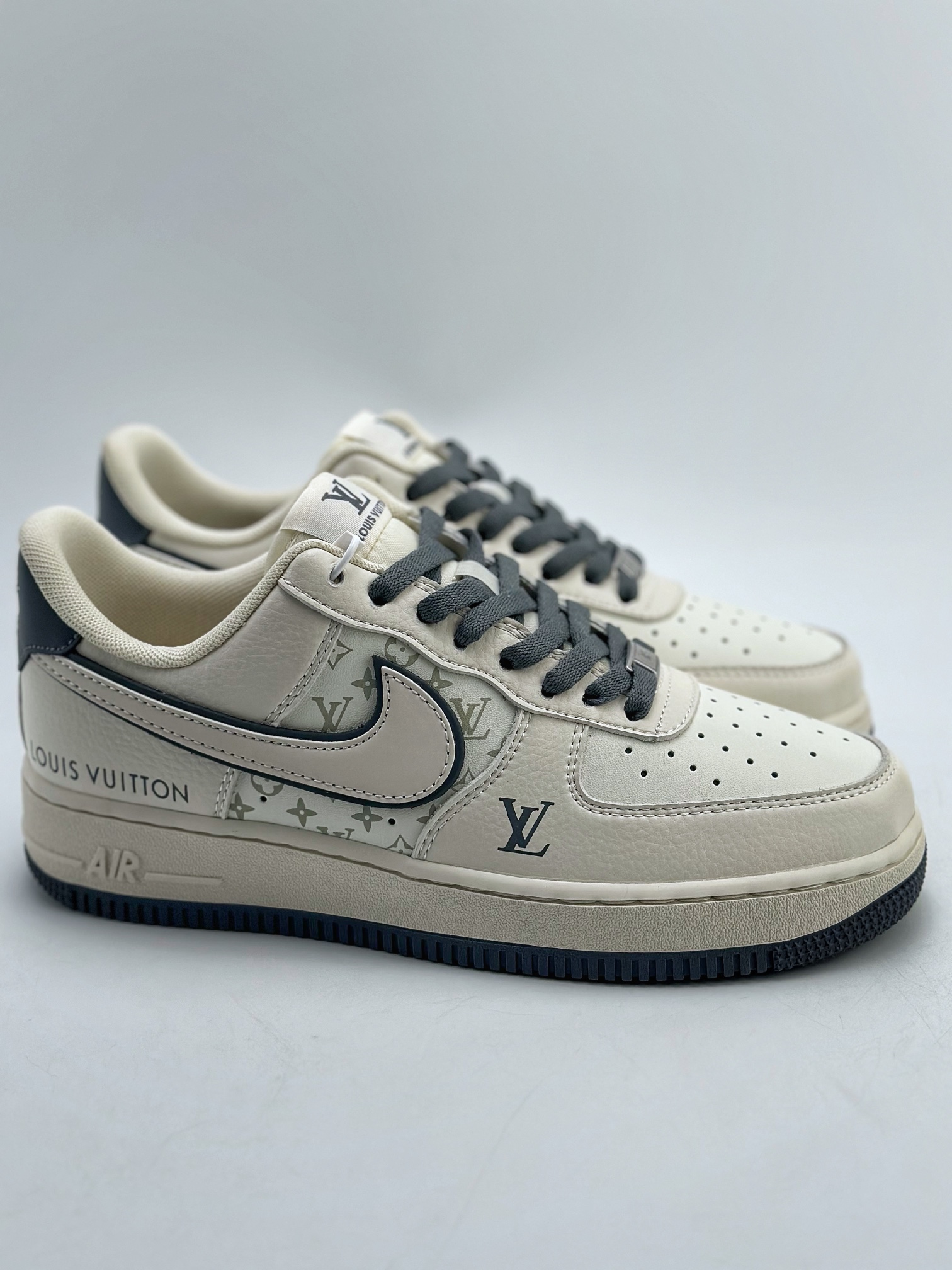 260 Nike Air Force 1 Low 07 x Louis Vuitton LV高端定制 FB0788-200