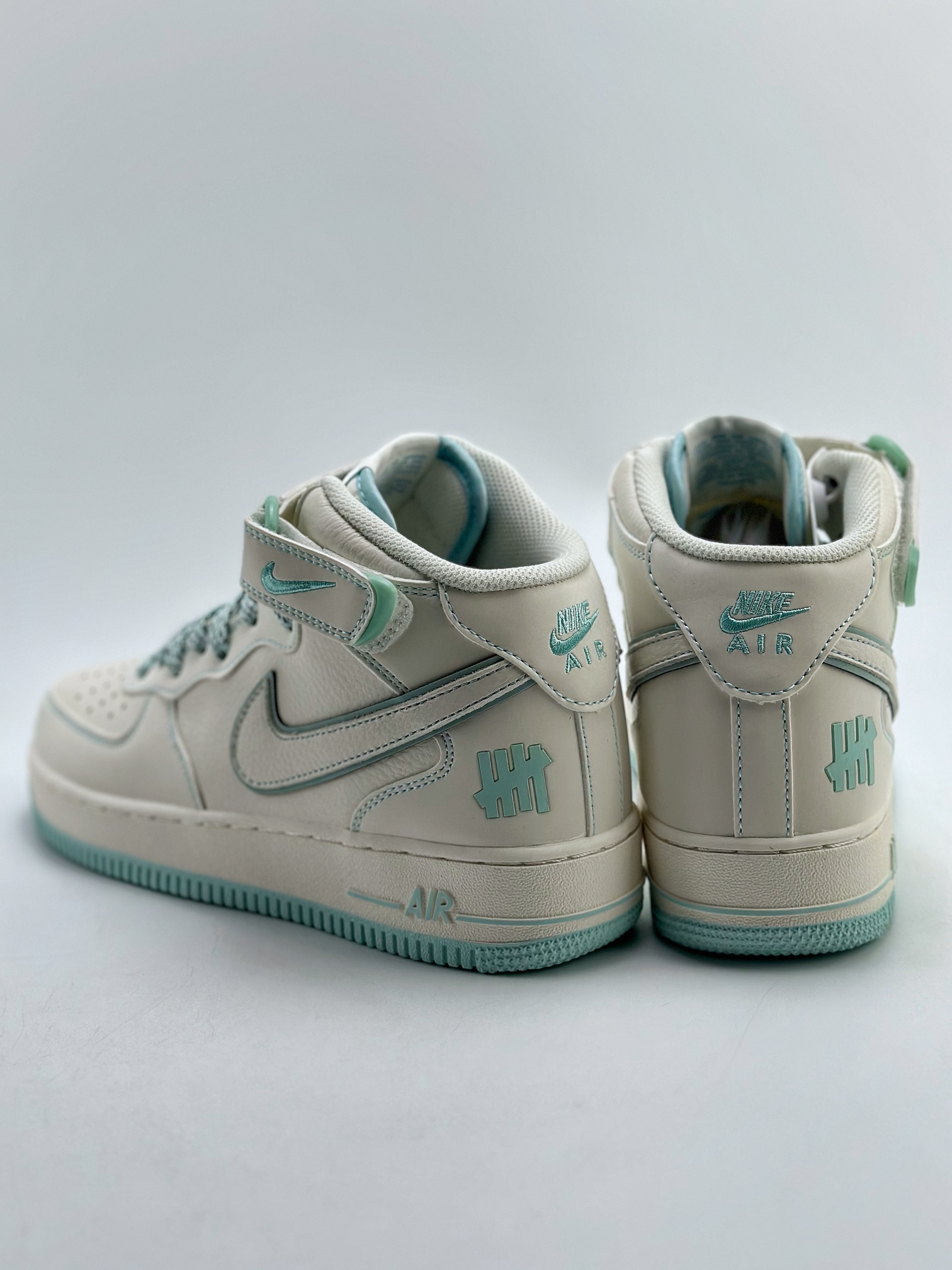 260 Nike Air Force 1 Mid 07 白青满天星 GB5969-002