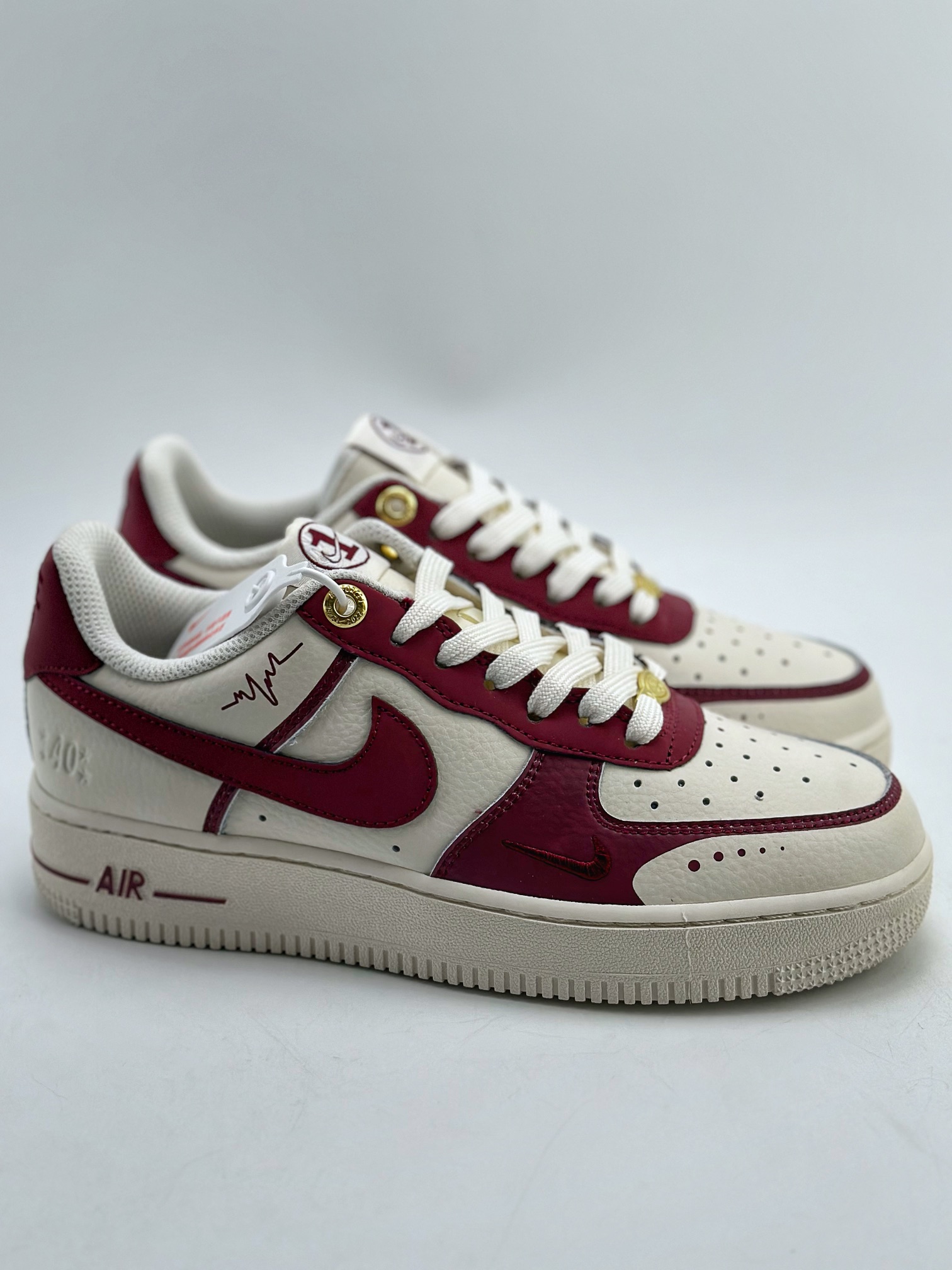 240 Nike Air Force 1 Low 07 白酒红1号DQ7582-103