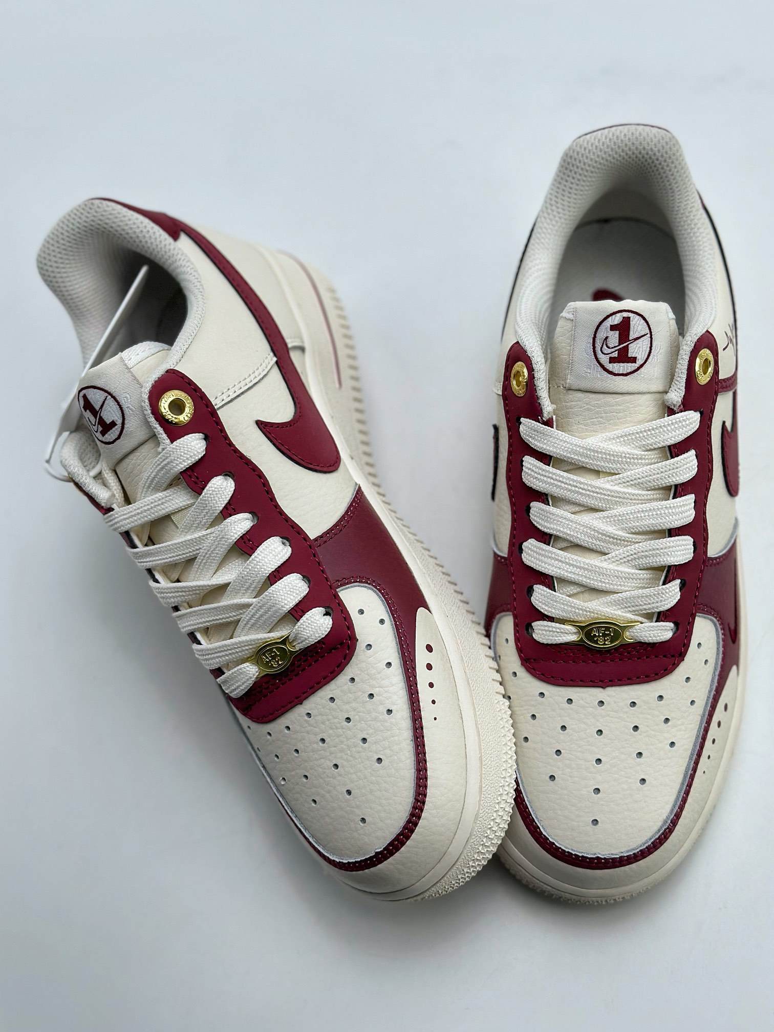 240 Nike Air Force 1 Low 07 白酒红1号DQ7582-103