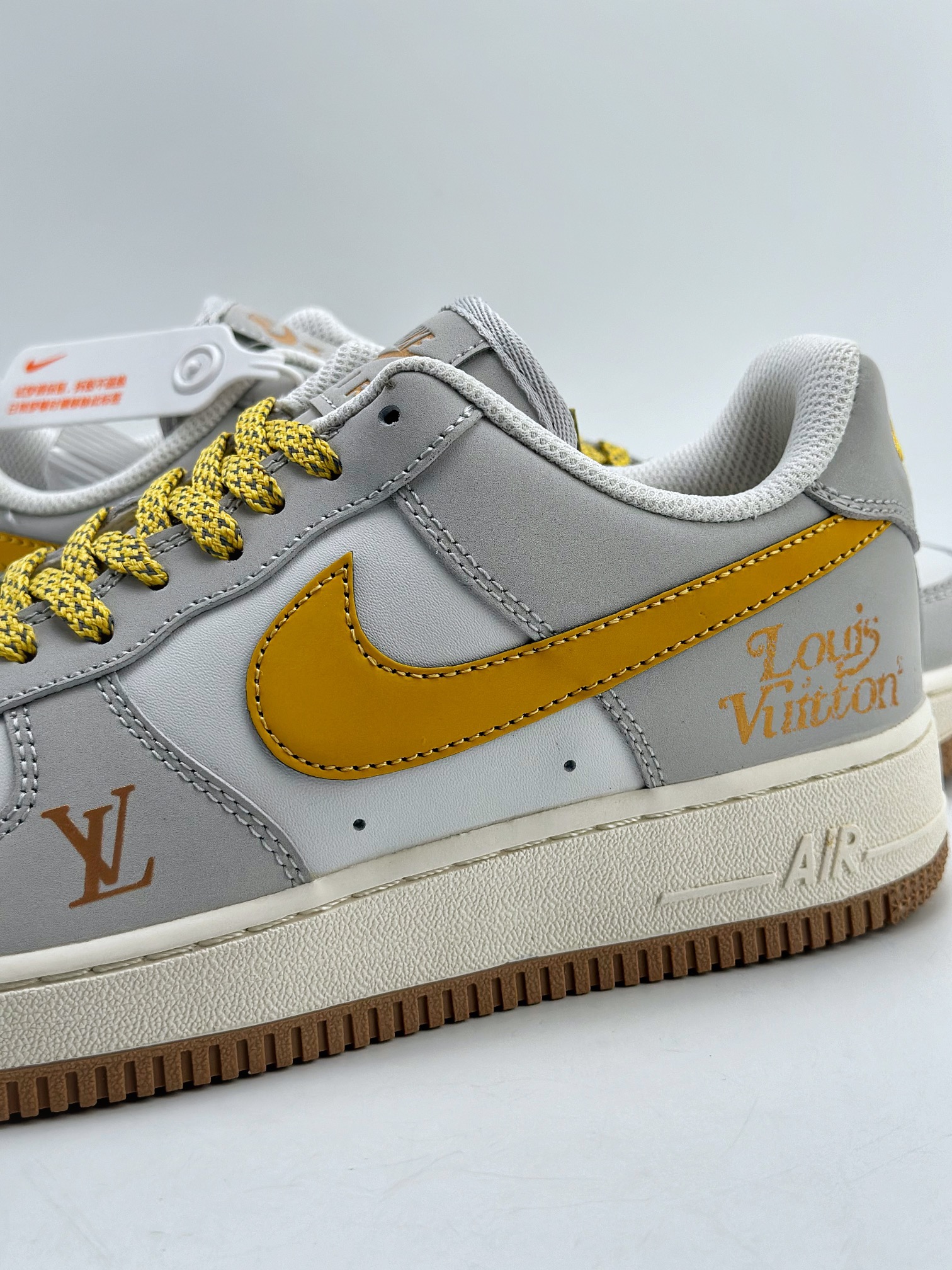 200 Nike Air Force 1 Low 07 x Louis Vuitton LV联名白黄 HX123-006