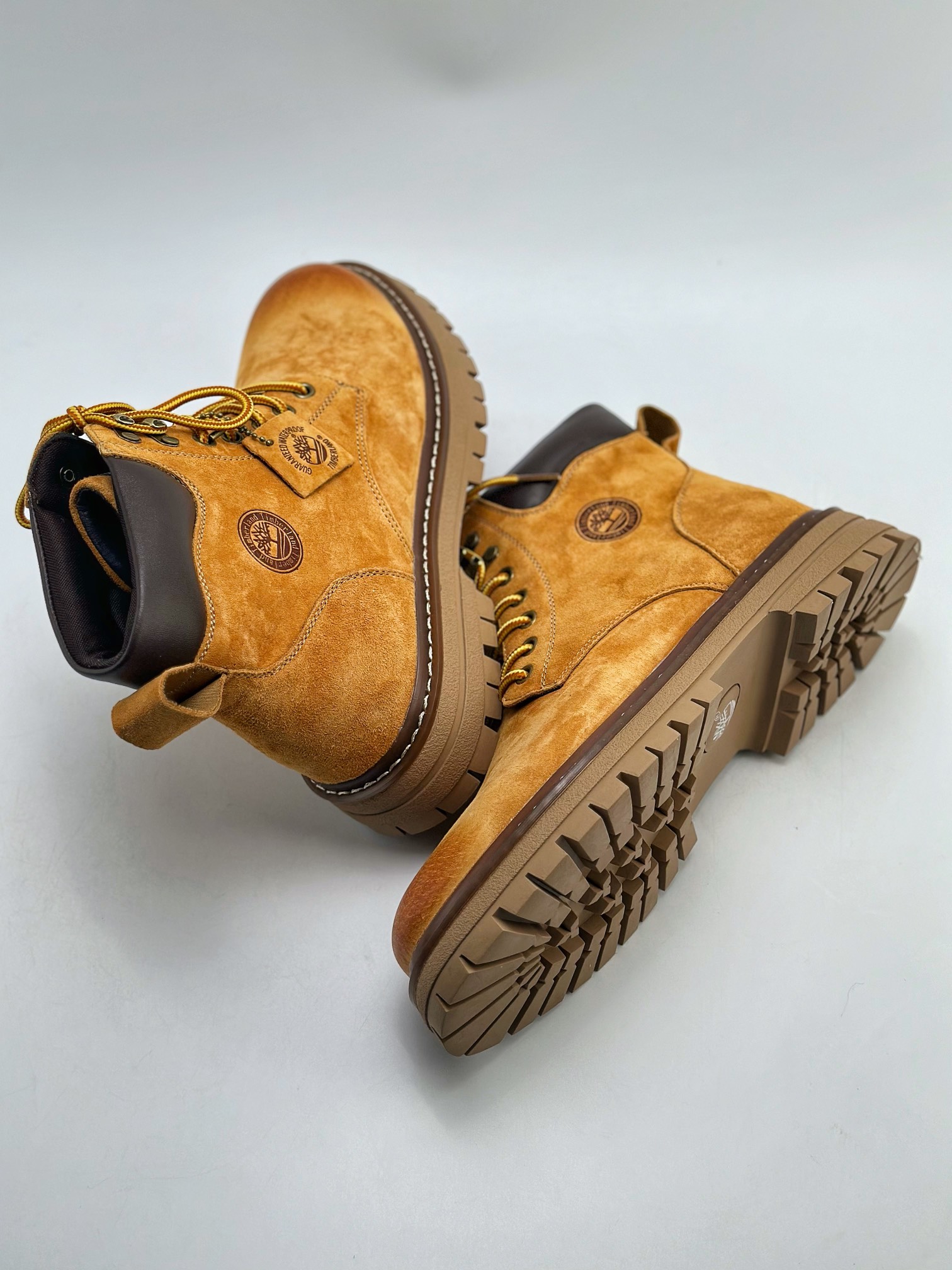 New arrival #Timberland Timberland outdoor high top casual yellow boots series