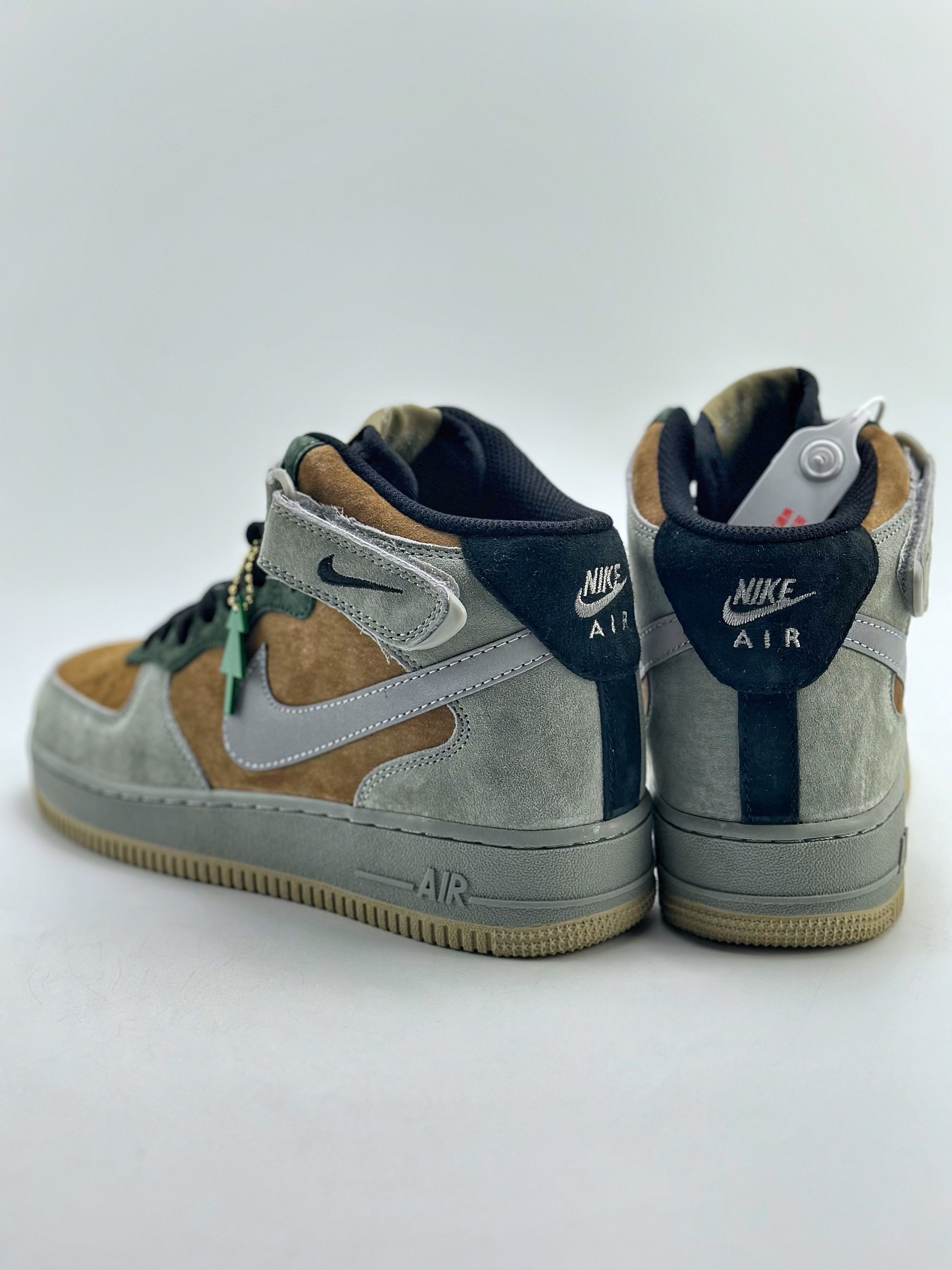 280 Nike Air Force 1 Mid 07 棕绿麂皮 CQ5059-118