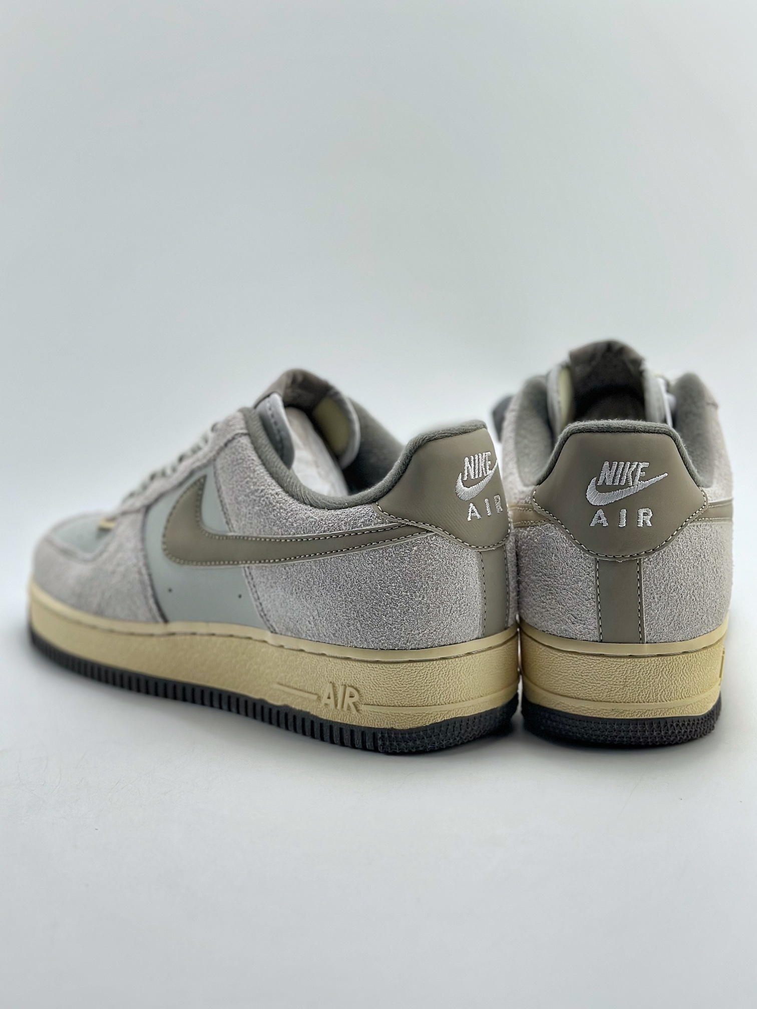 Nike Air Force 1 Low 07 Grey Suede KL1202-111