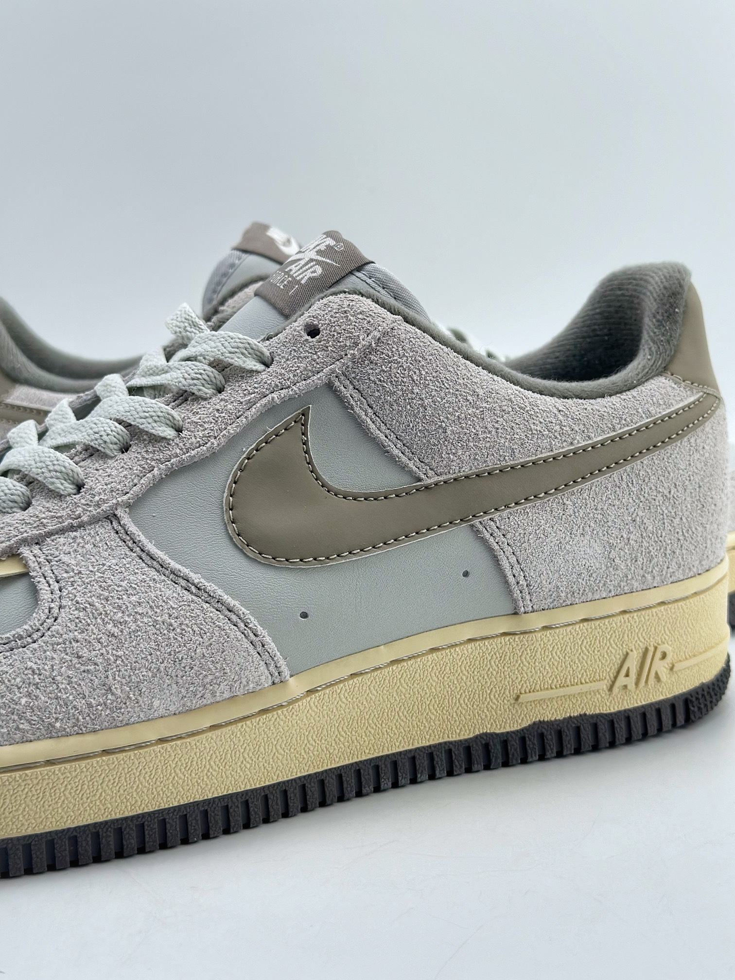 Nike Air Force 1 Low 07 Grey Suede KL1202-111