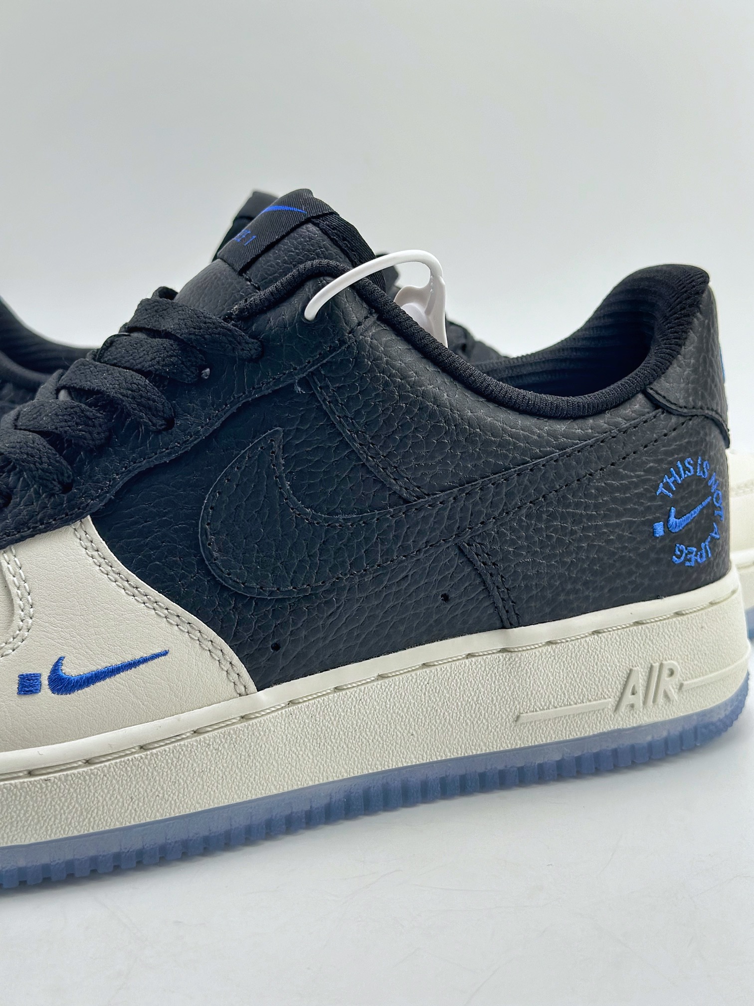 200 Nike Air Force 1 Low 07 黑白 FQ2103-001