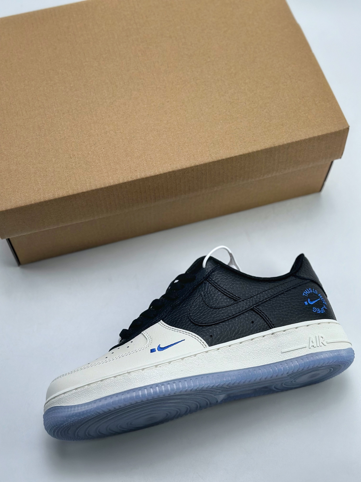 200 Nike Air Force 1 Low 07 黑白 FQ2103-001