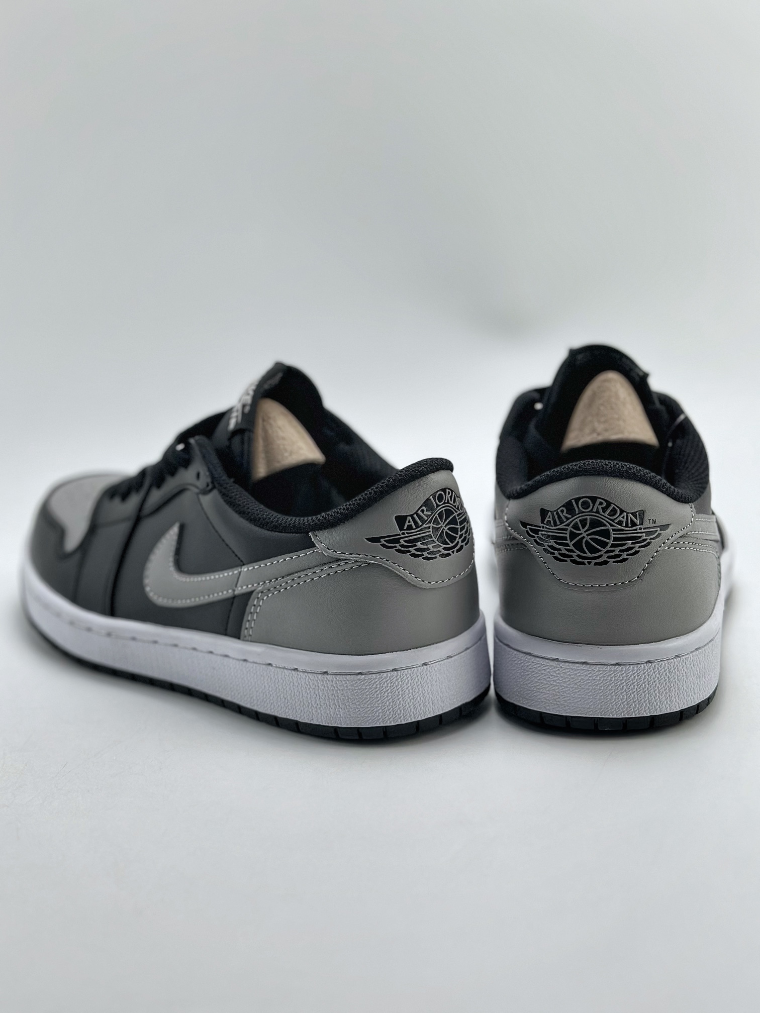 200 Air Jordan 1 Retro Low OG "Shadow" 黑灰 CZ0790-003