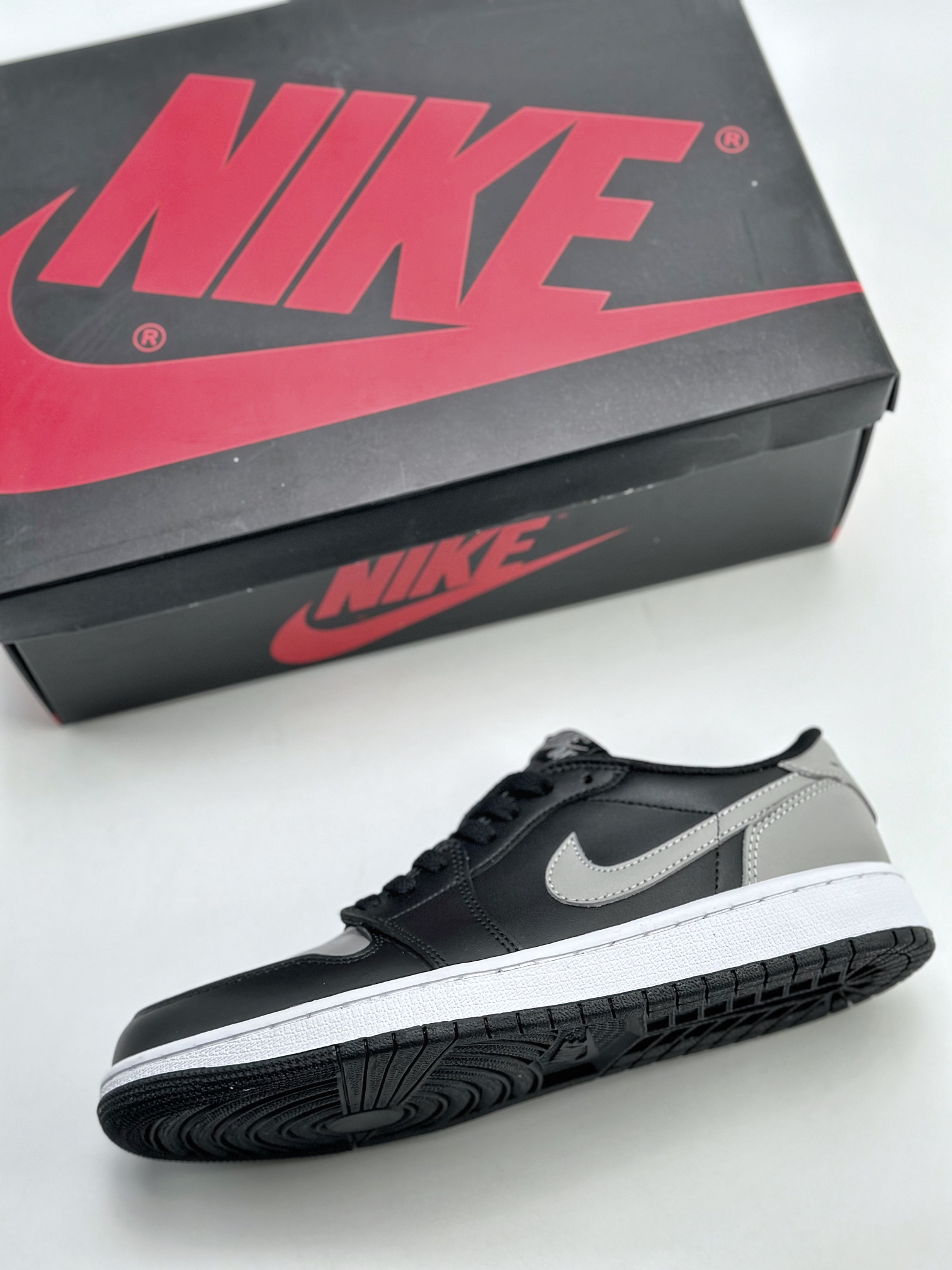 200 Air Jordan 1 Retro Low OG "Shadow" 黑灰 CZ0790-003