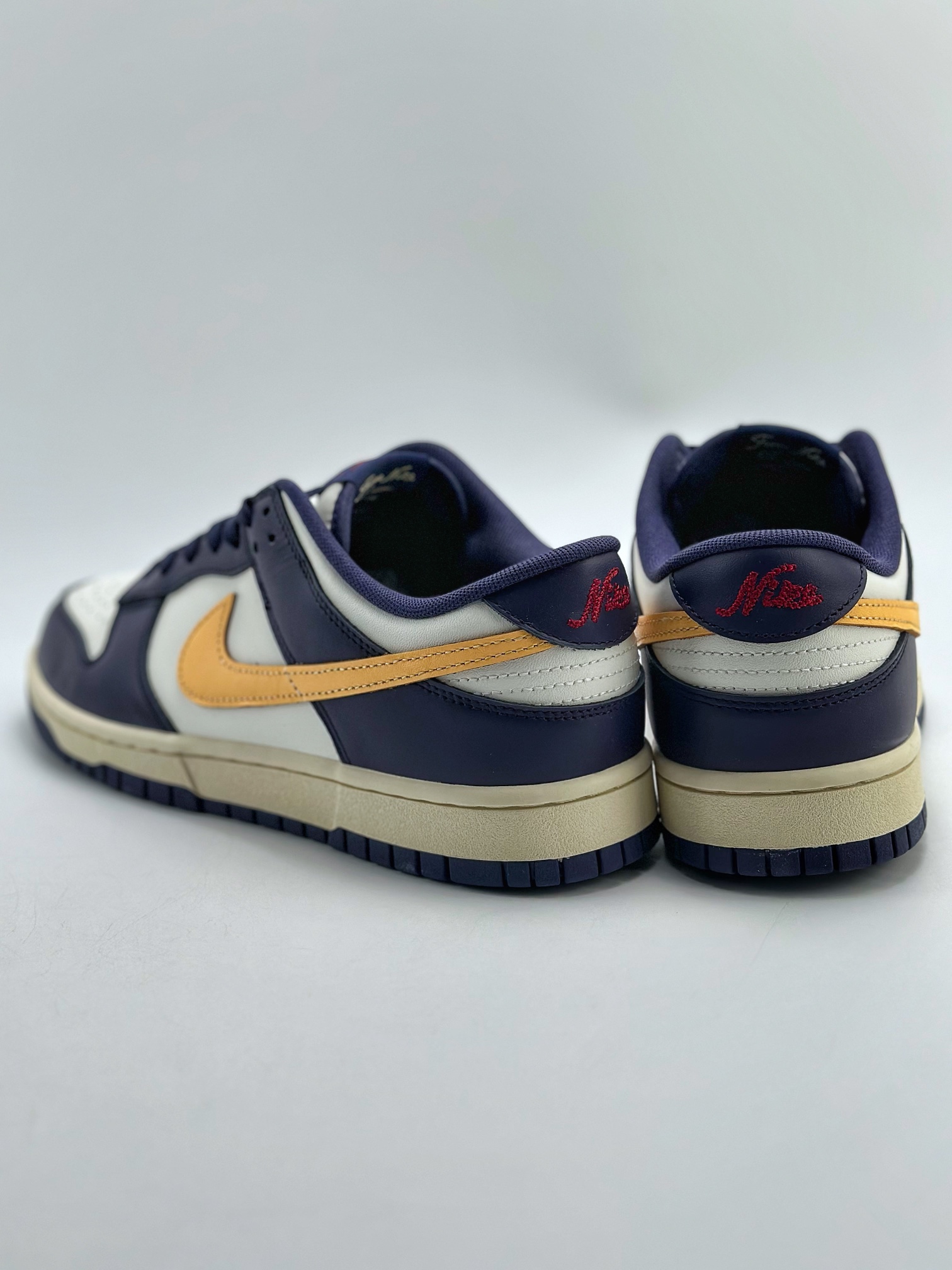 Nike SB Dunk Low Navy FV8106-181