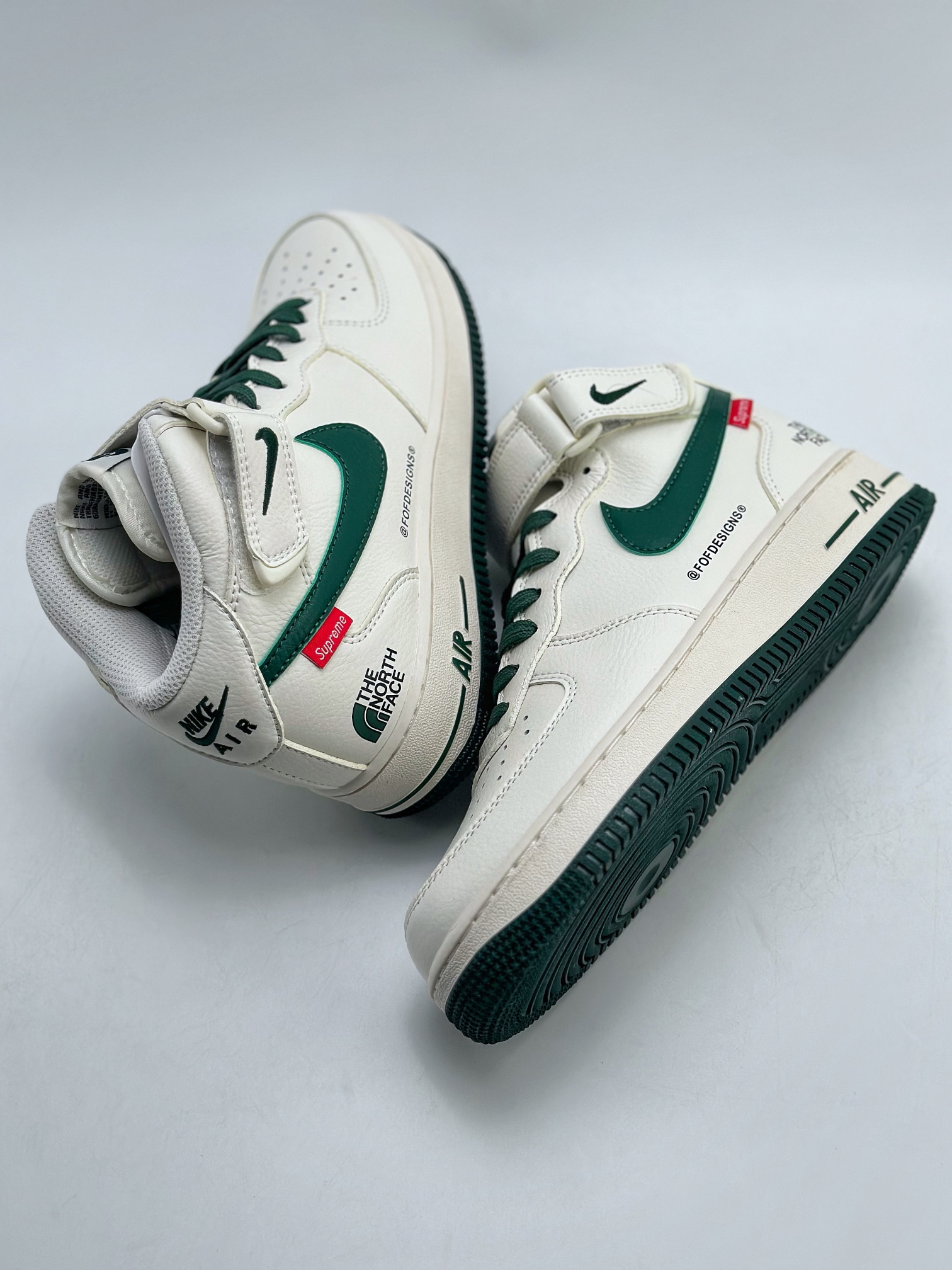 Nike Air Force 1 Low 07 x Supreme x Off White three-party joint white and green