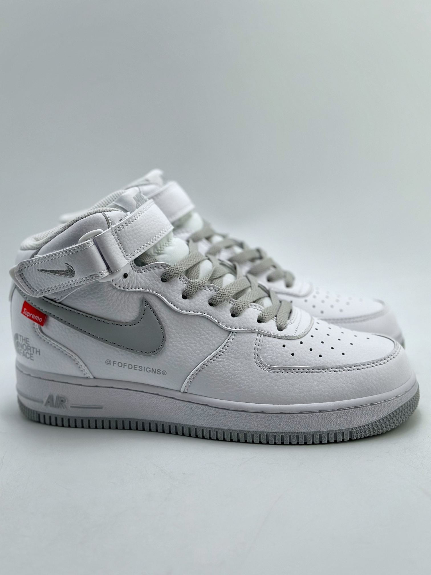 240 Nike Air Force 1 Low 07 x Supreme x Off White 三方联名白银 CW2288-111