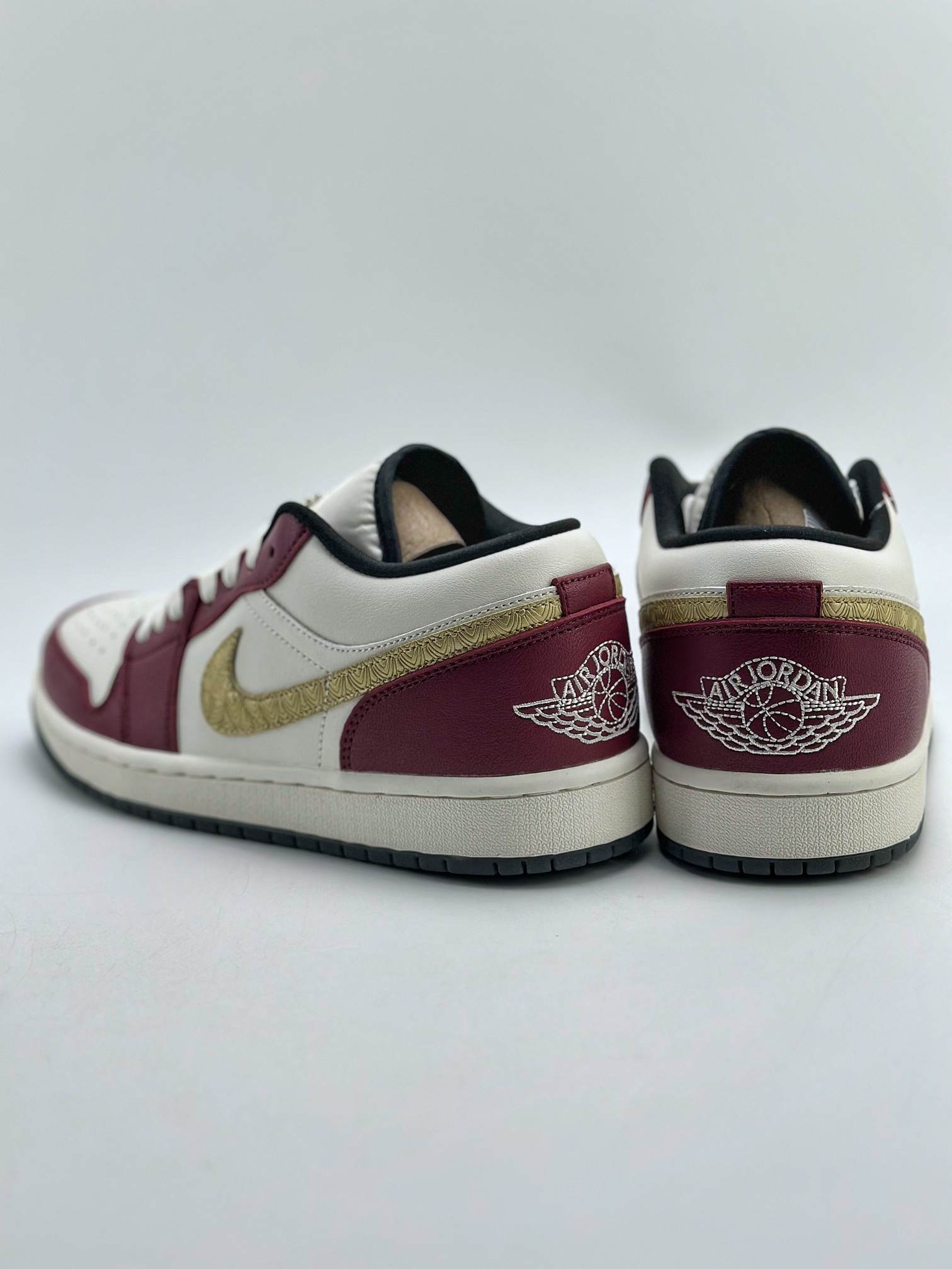 220 Air Jordan 1 Low SE "Year of the Dragon" 龙年限定白金红 FJ5735-100