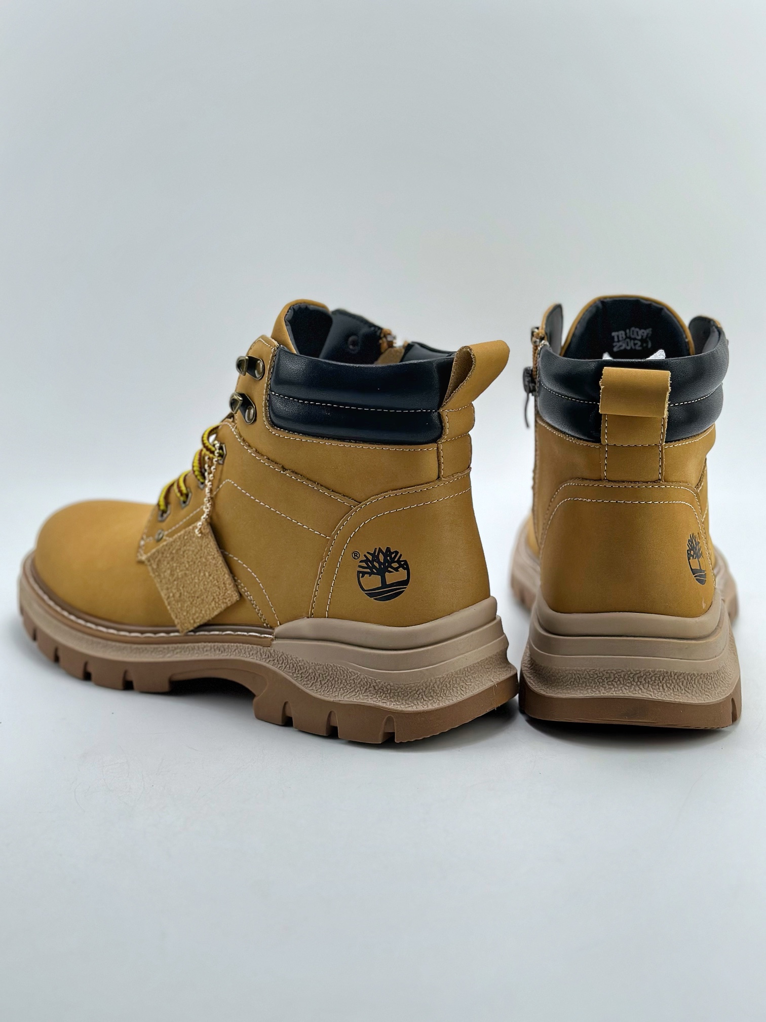 320 新货#Timberland添柏岚/天伯伦户外高帮休闲大黄靴系列