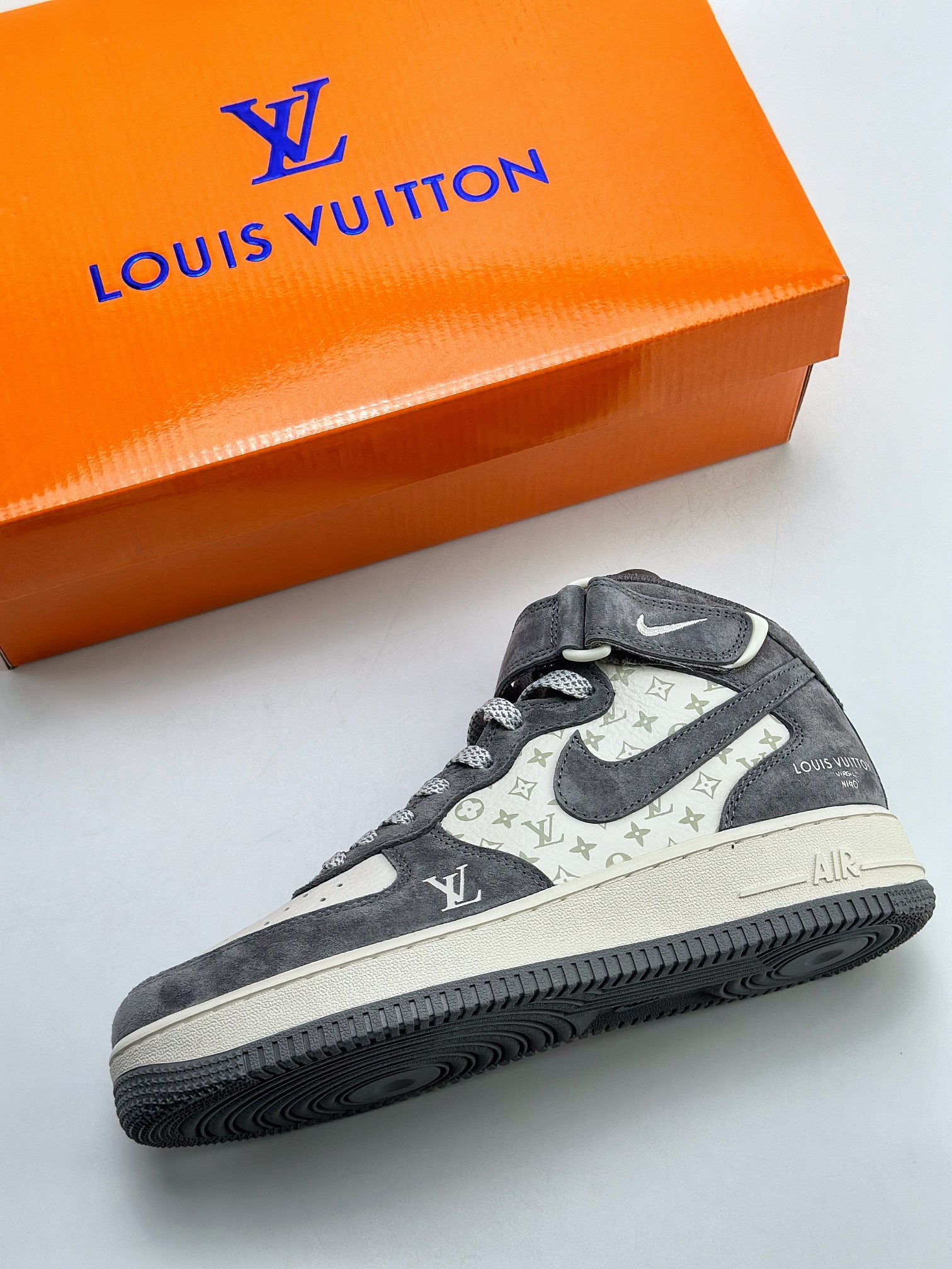 Nike Air Force 1 Mid 07 x Louis Vuitton LV Printed White and Gray DV9988-200