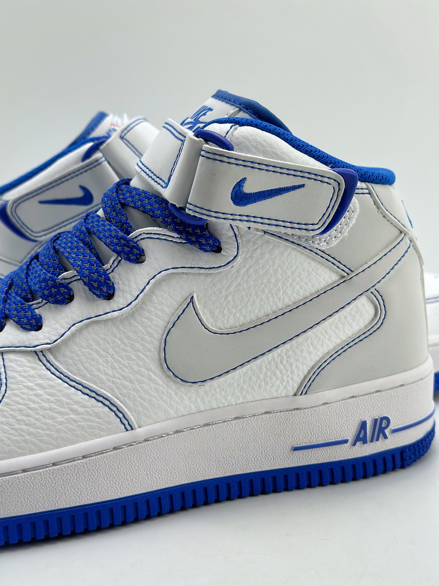 Nike Air Force 1 Mid 07 White Blue Stitching Stars MK0619-233