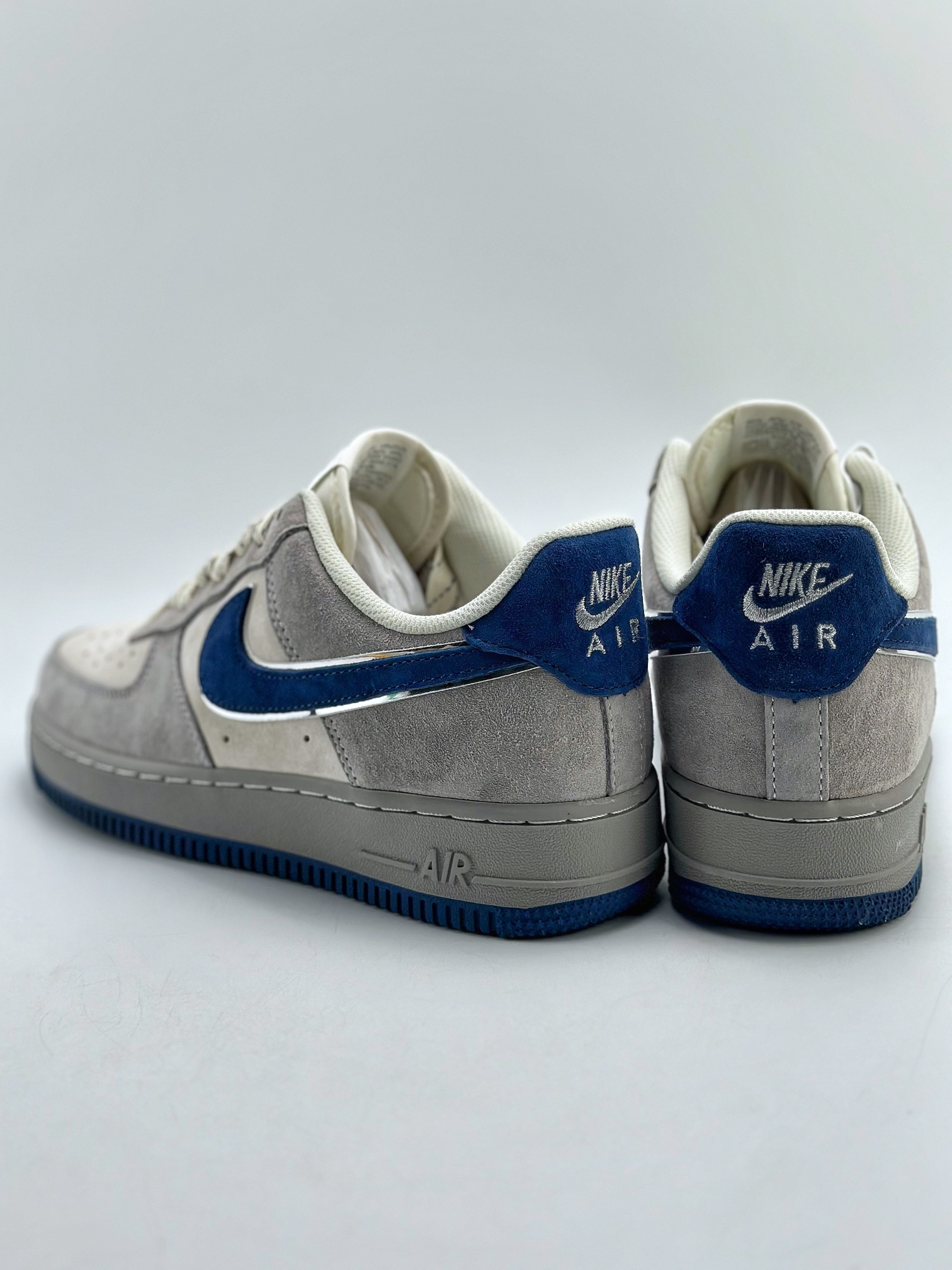 260 Nike Air Force 1 Low 07 大友克洋 麂皮灰蓝 DJ3966-133