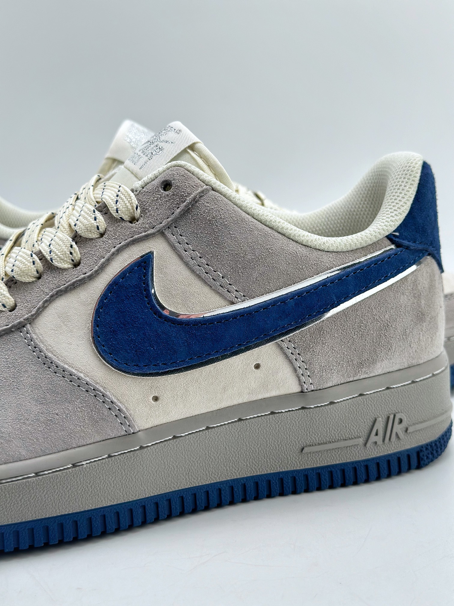 260 Nike Air Force 1 Low 07 大友克洋 麂皮灰蓝 DJ3966-133