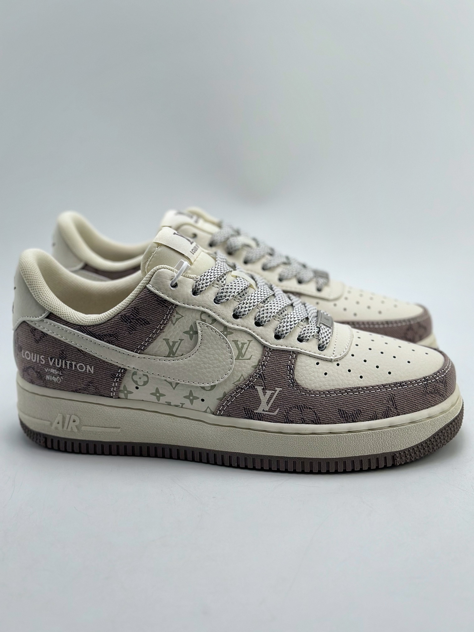 260 Nike Air Force 1 Low 07 x Louis Vuitton 米白牛仔布拼接 DH7566-200