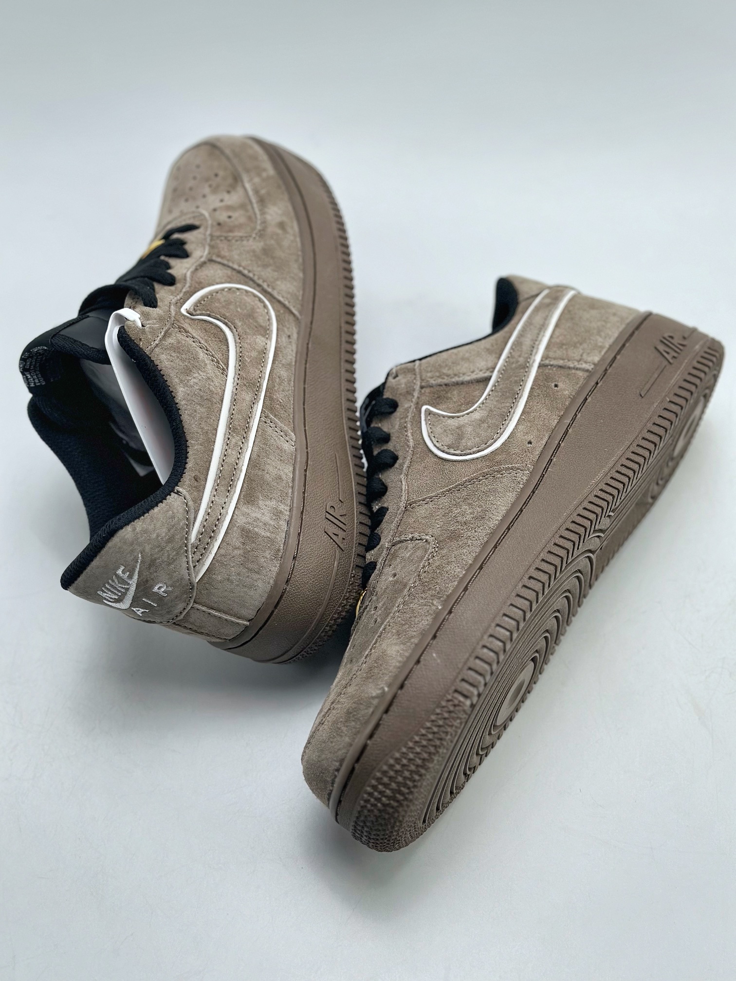 Nike Air Force 1 Low 07 Dark Brown Suede AV0383-223