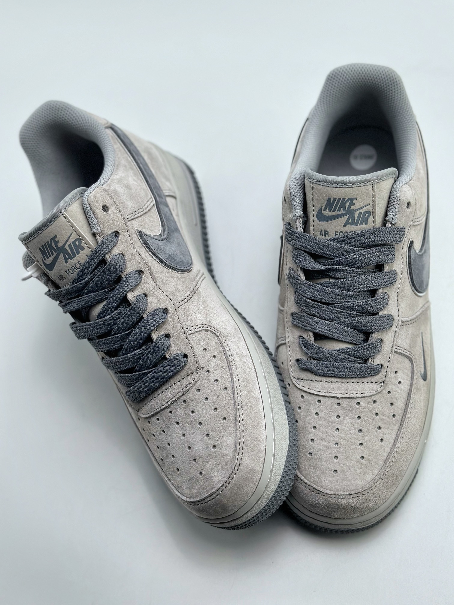 260 Nike Air Force 1 Low 07 冠军灰麂皮 WW5021-627