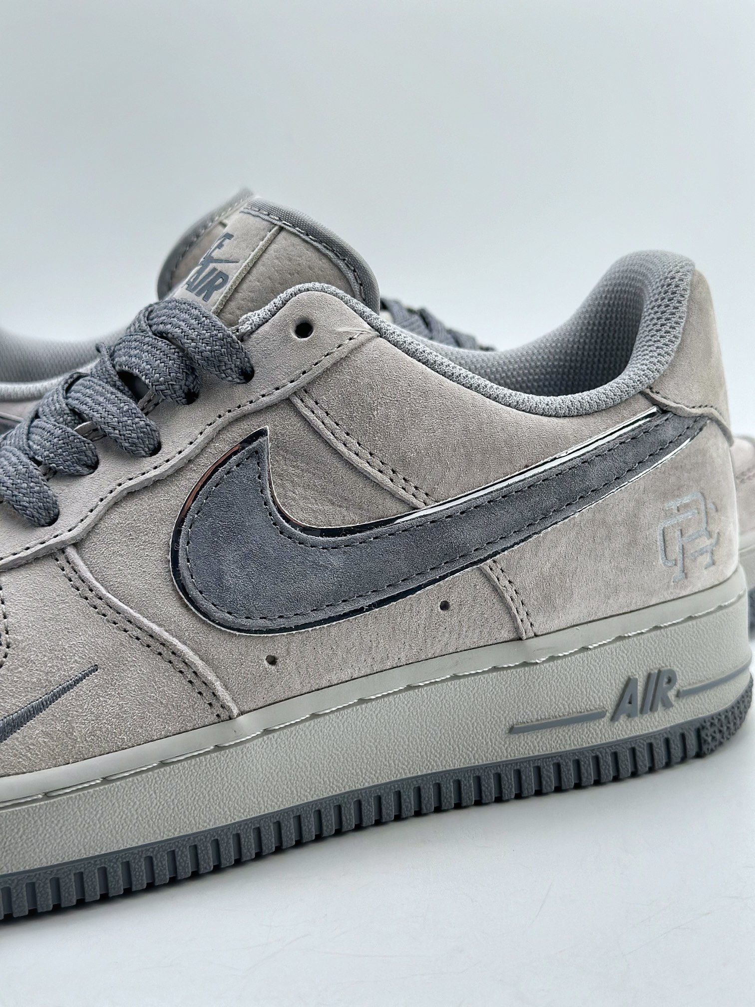 260 Nike Air Force 1 Low 07 冠军灰麂皮 WW5021-627