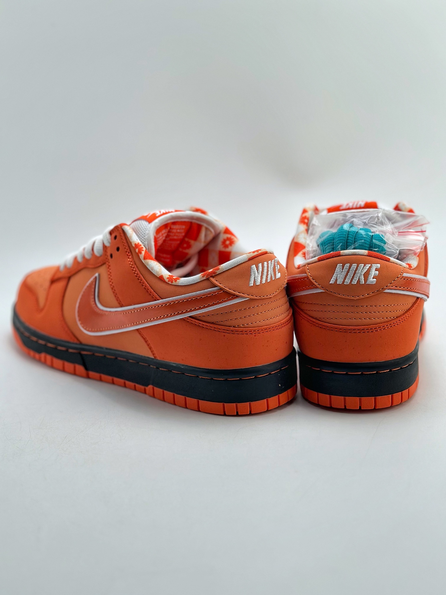 210 NIKE SB Dunk Low x Concepts "Orange Lobster" 橙龙虾 FD8776-800