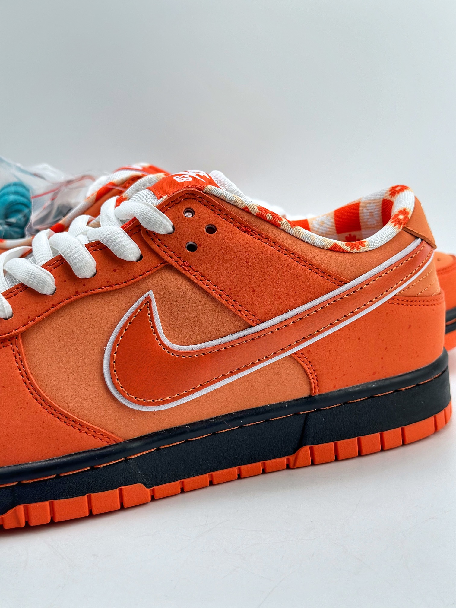 210 NIKE SB Dunk Low x Concepts "Orange Lobster" 橙龙虾 FD8776-800