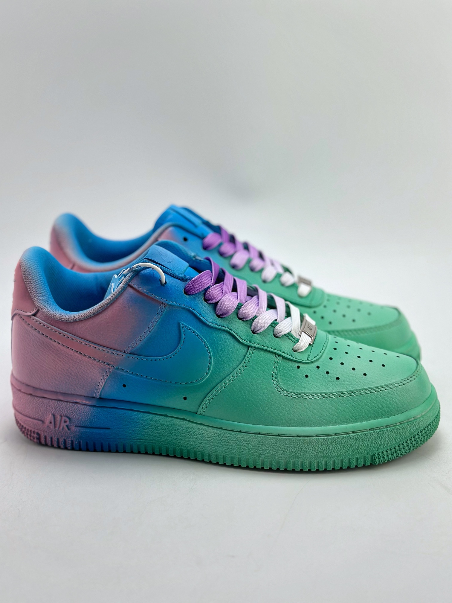 240 Nike Air Force 1 Low 07 浸染绿蓝粉 XQ2023-929