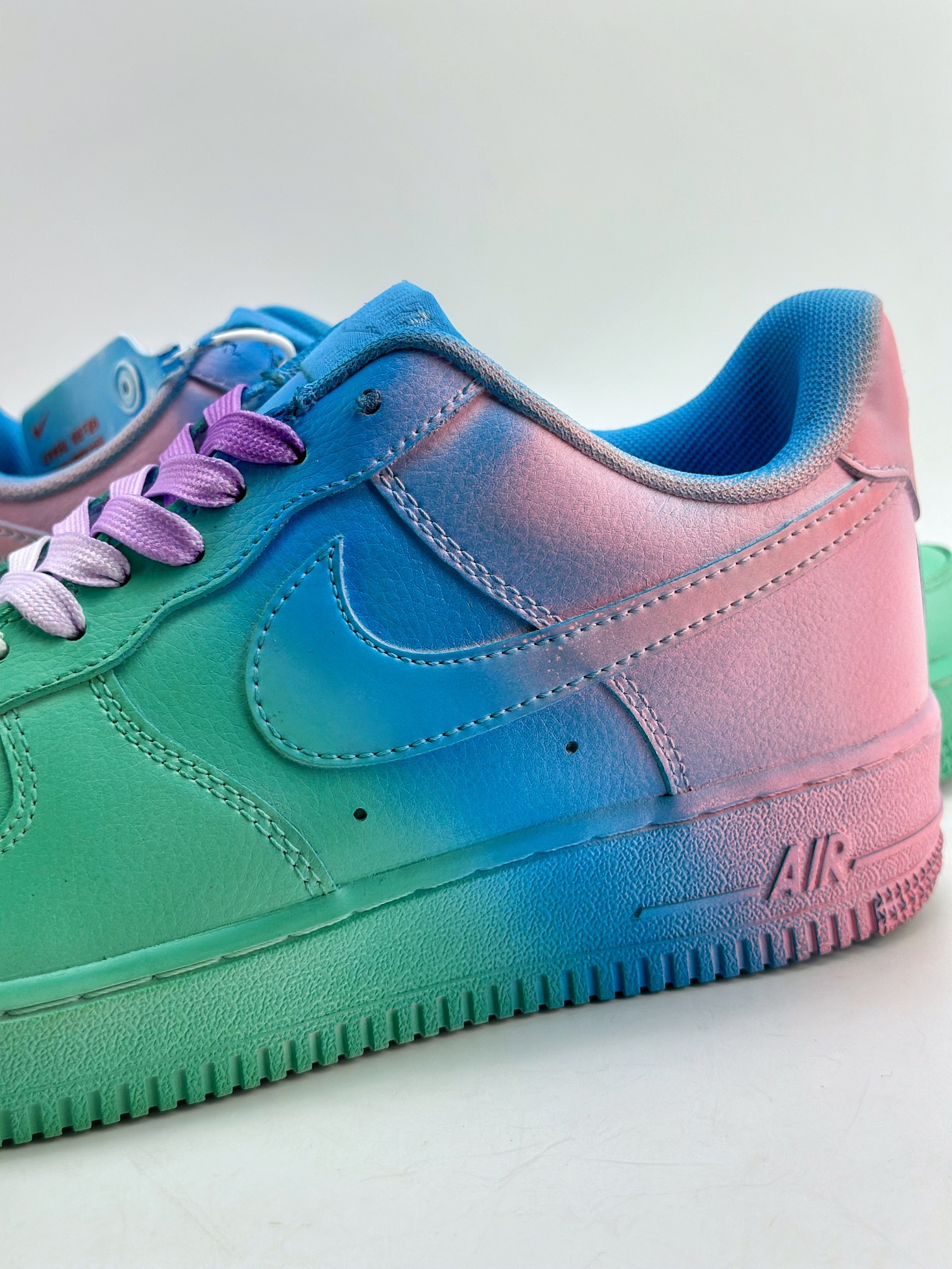 240 Nike Air Force 1 Low 07 浸染绿蓝粉 XQ2023-929